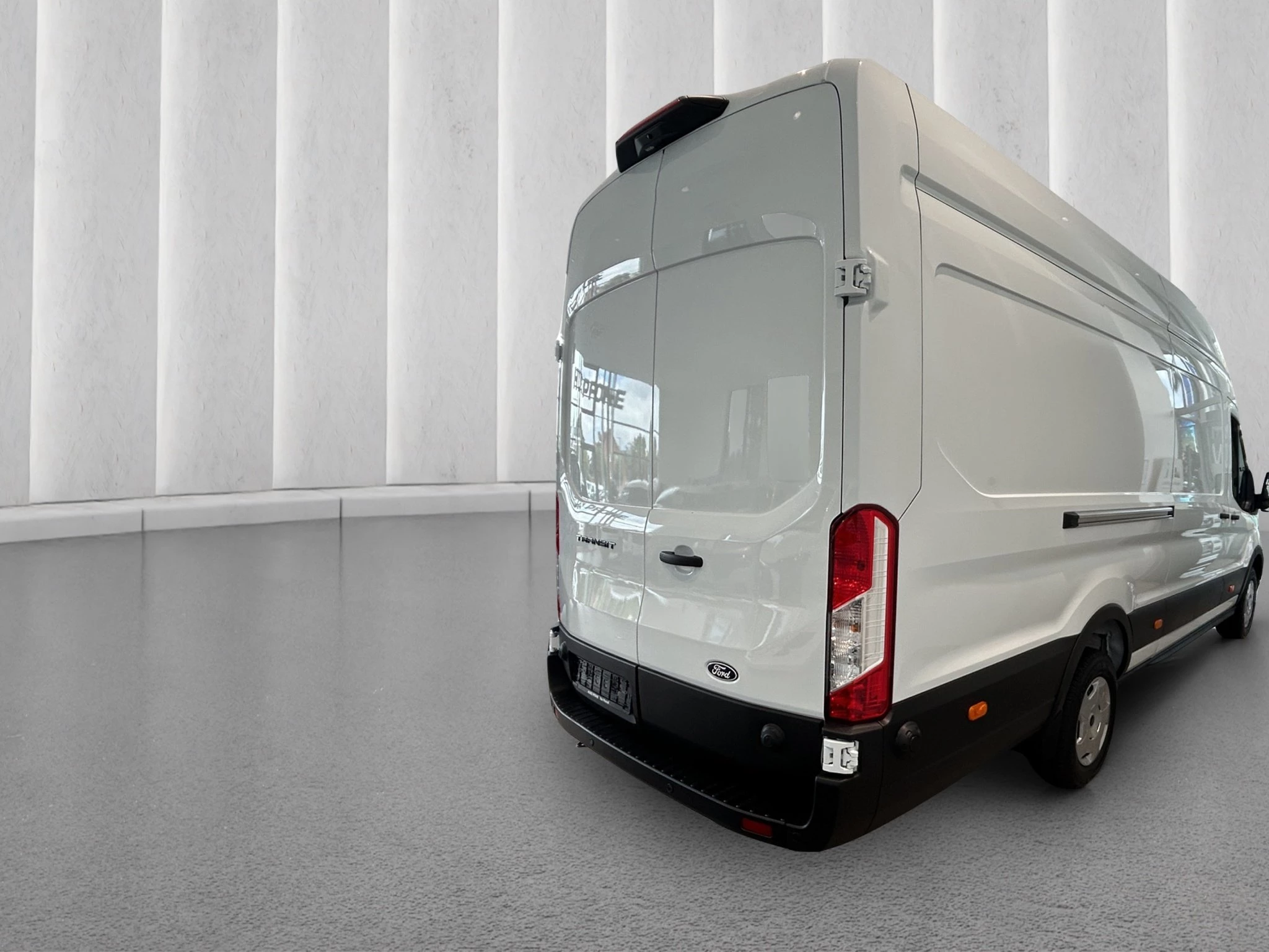 Ford-Transit-image-4