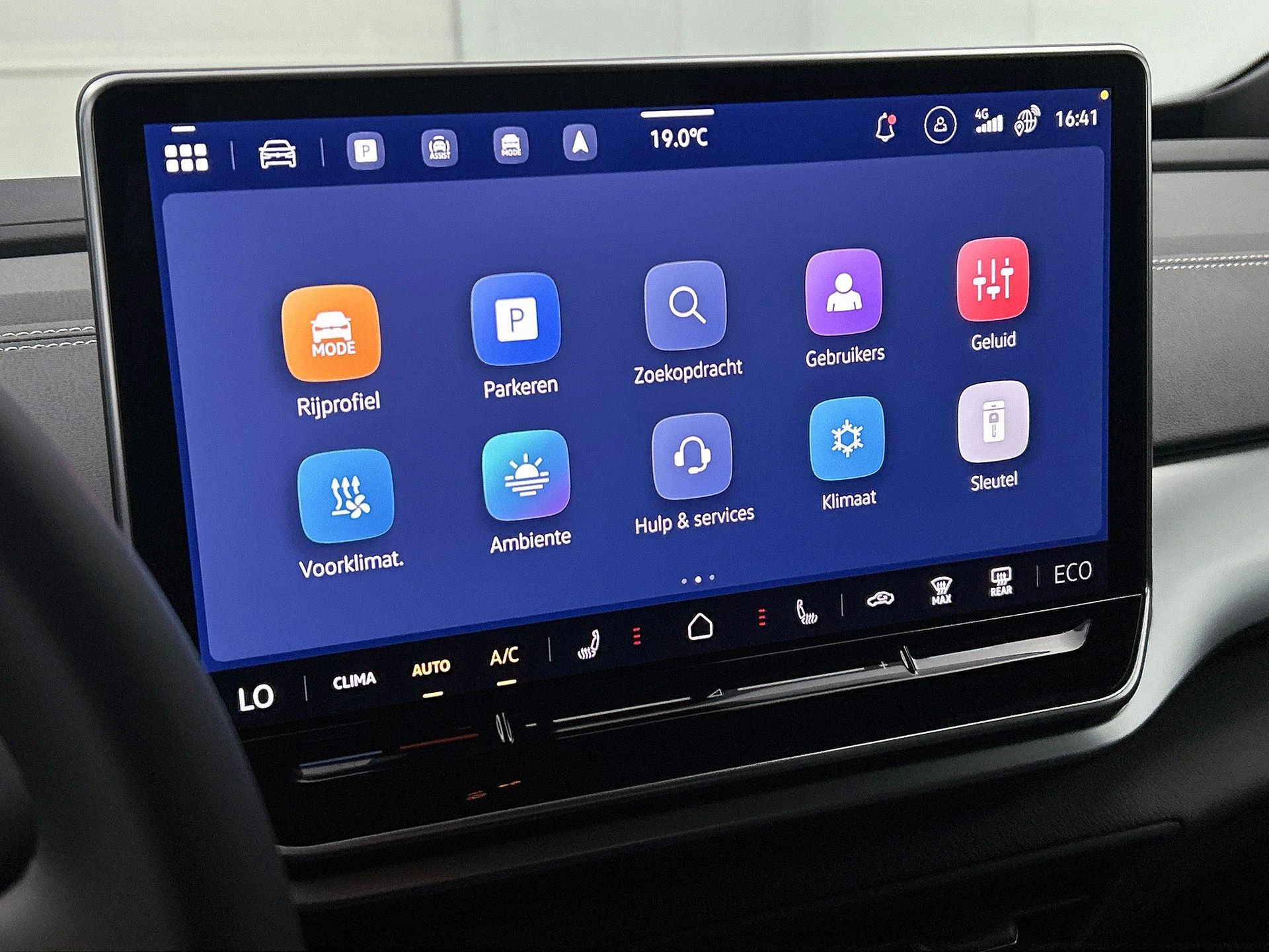 Volkswagen-ID.4-image-17