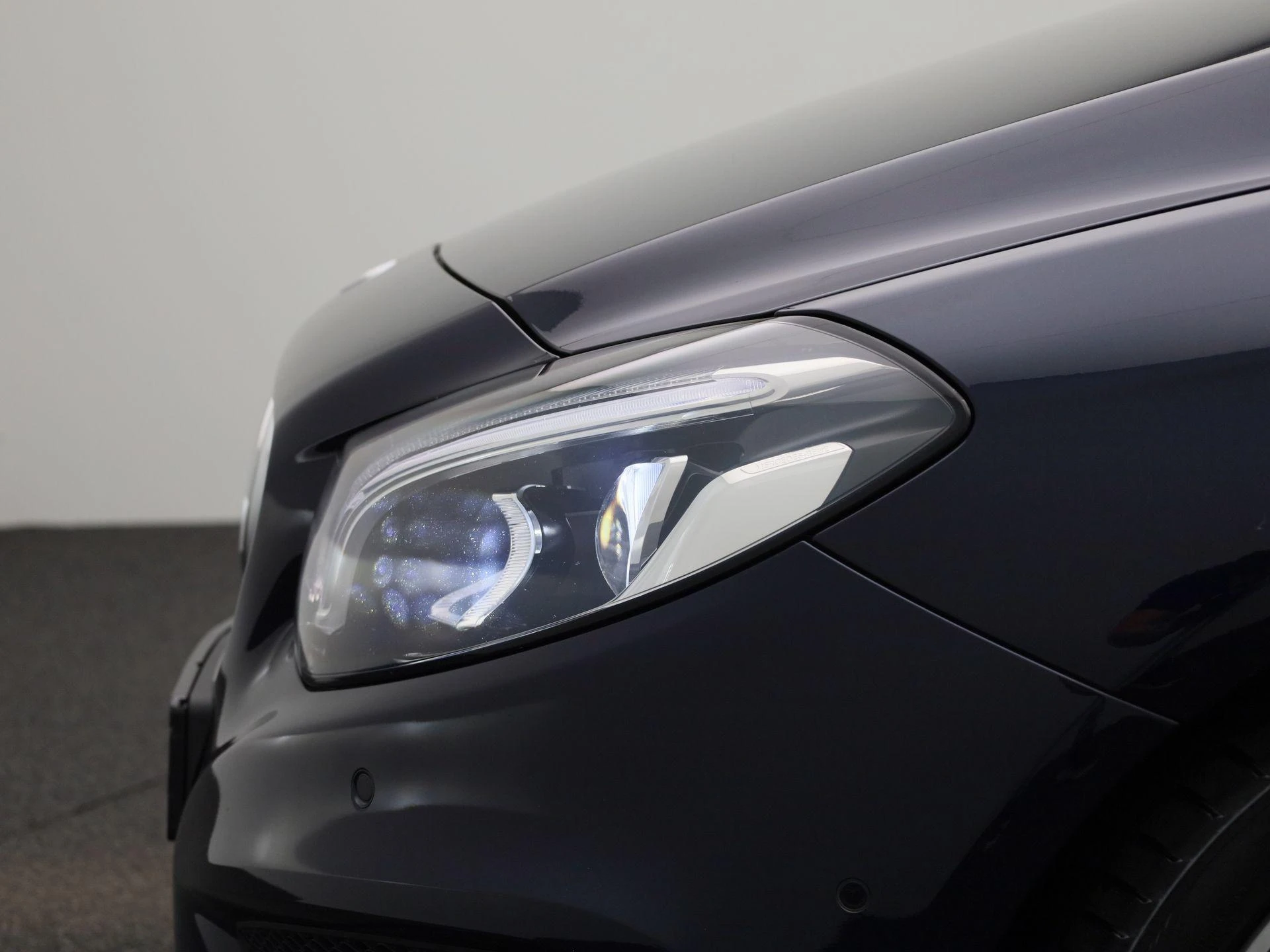 Mercedes-Benz-B-Klasse-image-15