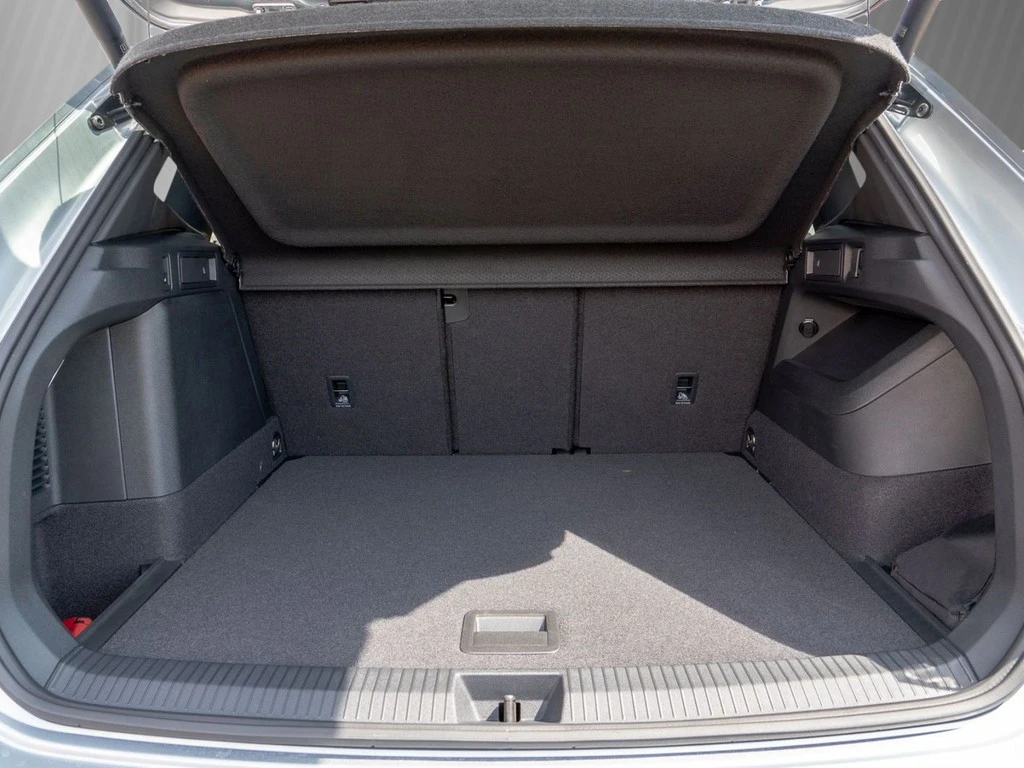 Volkswagen-Tiguan-image-5
