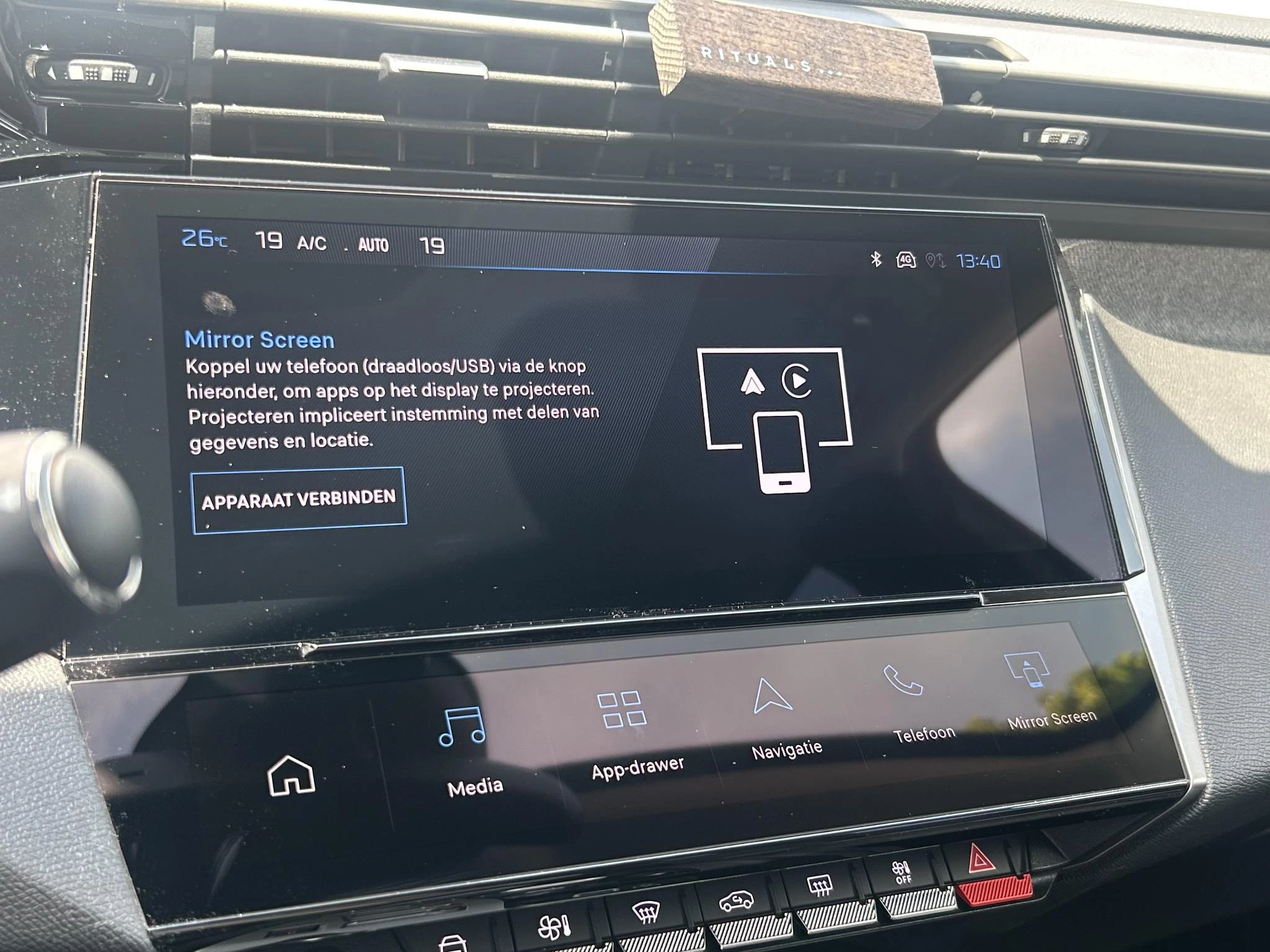 Peugeot-308-image-14