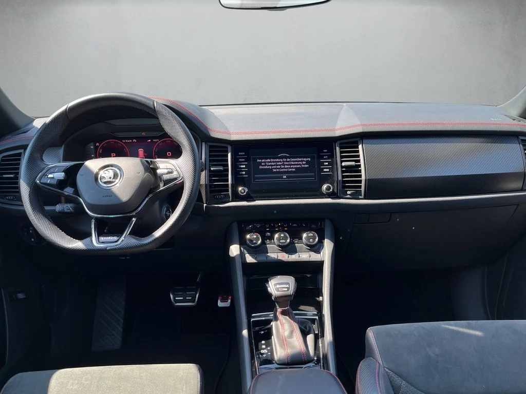 Škoda Kodiaq 2.0 TSI DSG RS 4x4 *Navi*AHK*