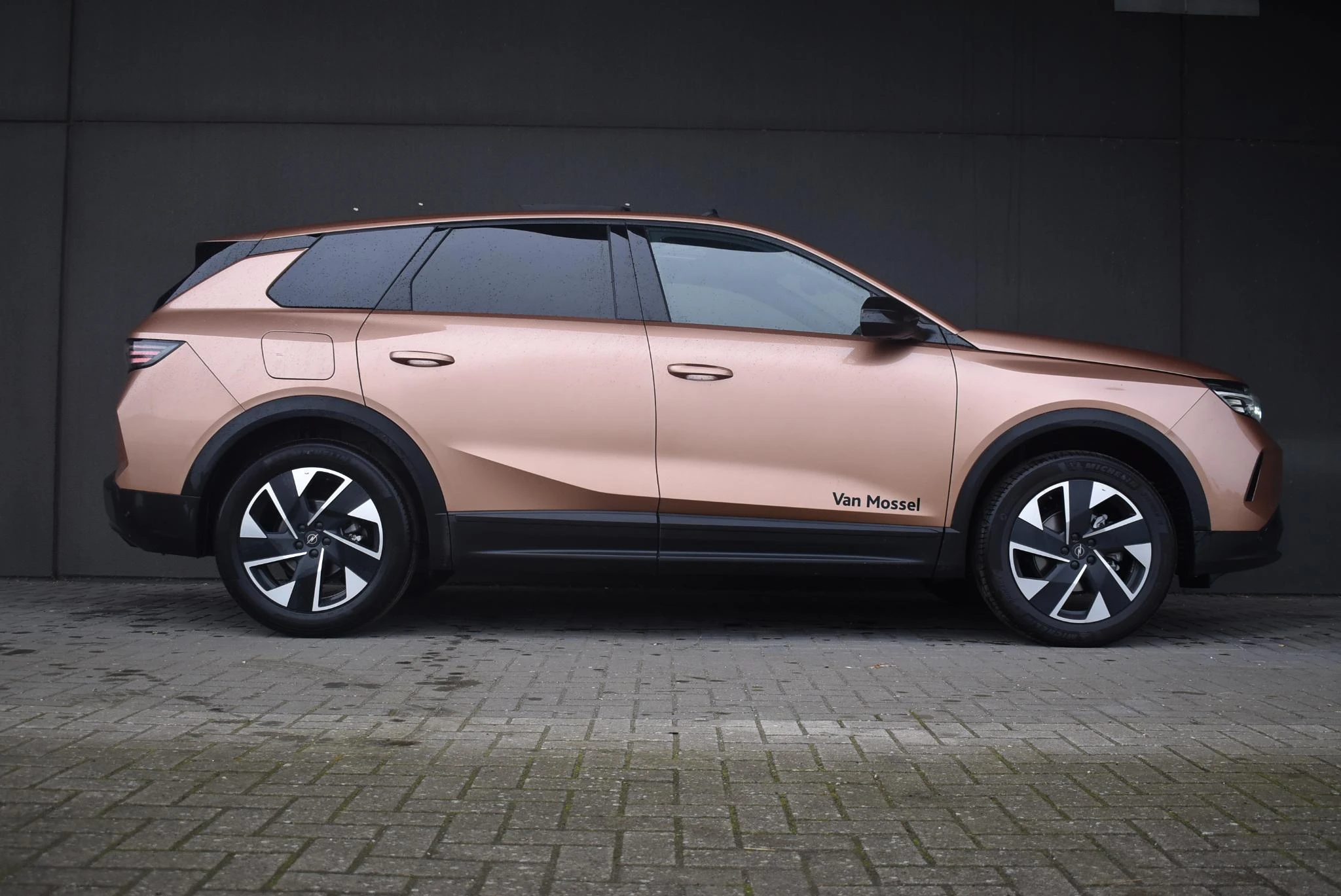 Opel-Grandland-image-3