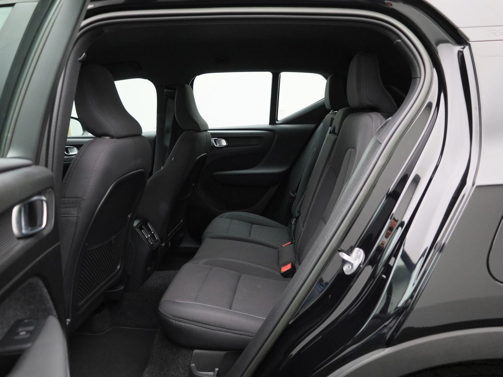 Volvo-XC40-image-10