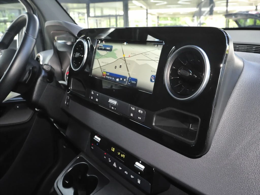 Mercedes-Benz-Sprinter 317-image-10
