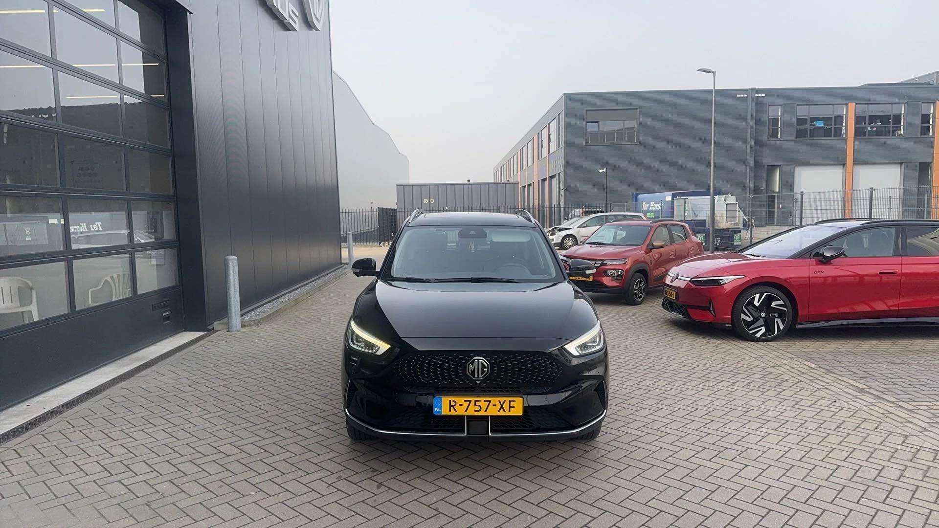 MG ZS EV Long Range Luxury 70 kWh