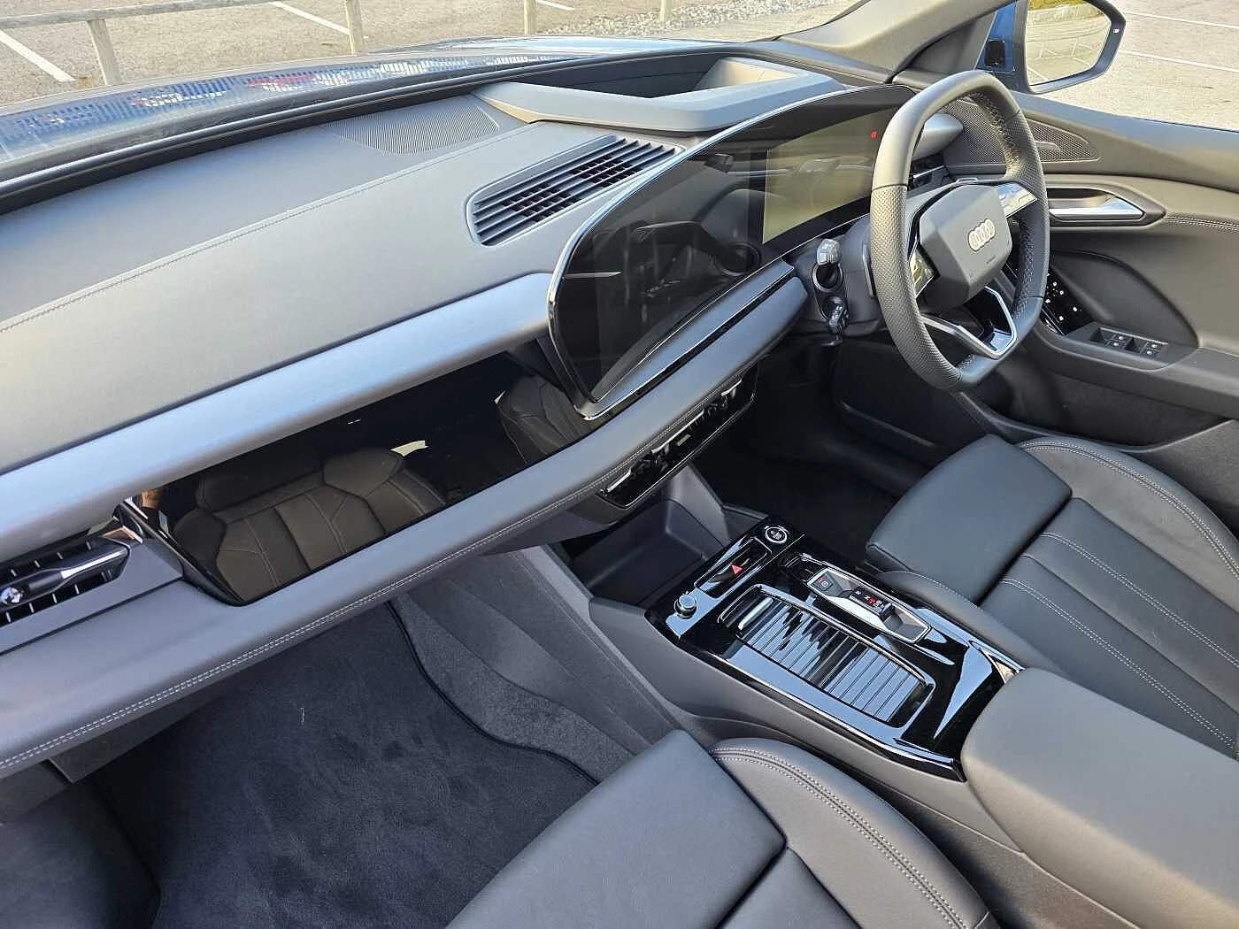 Audi-Q6 e-tron-image-1