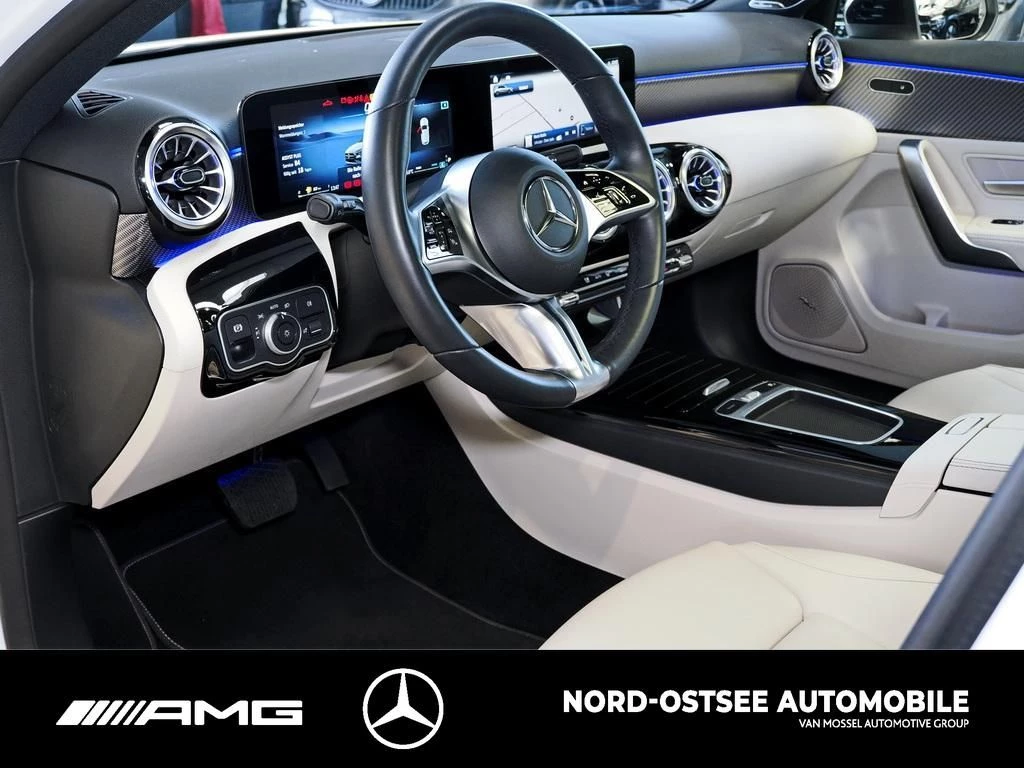 Mercedes-Benz A-Klasse 200 PROGRESSIVE PANO 360 BURMESTER NIGHT NAVI Progressive