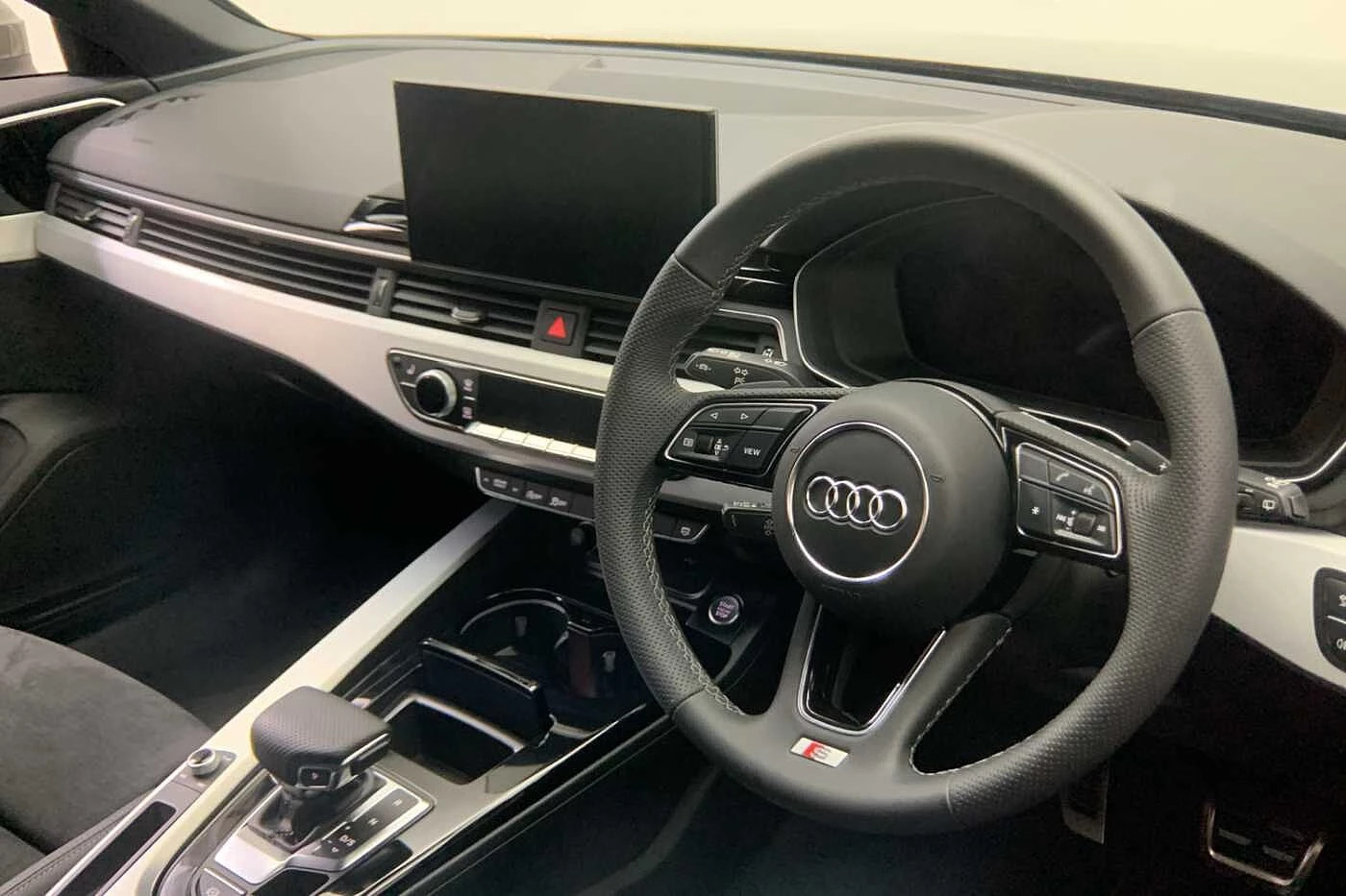 Audi-A4-image-5