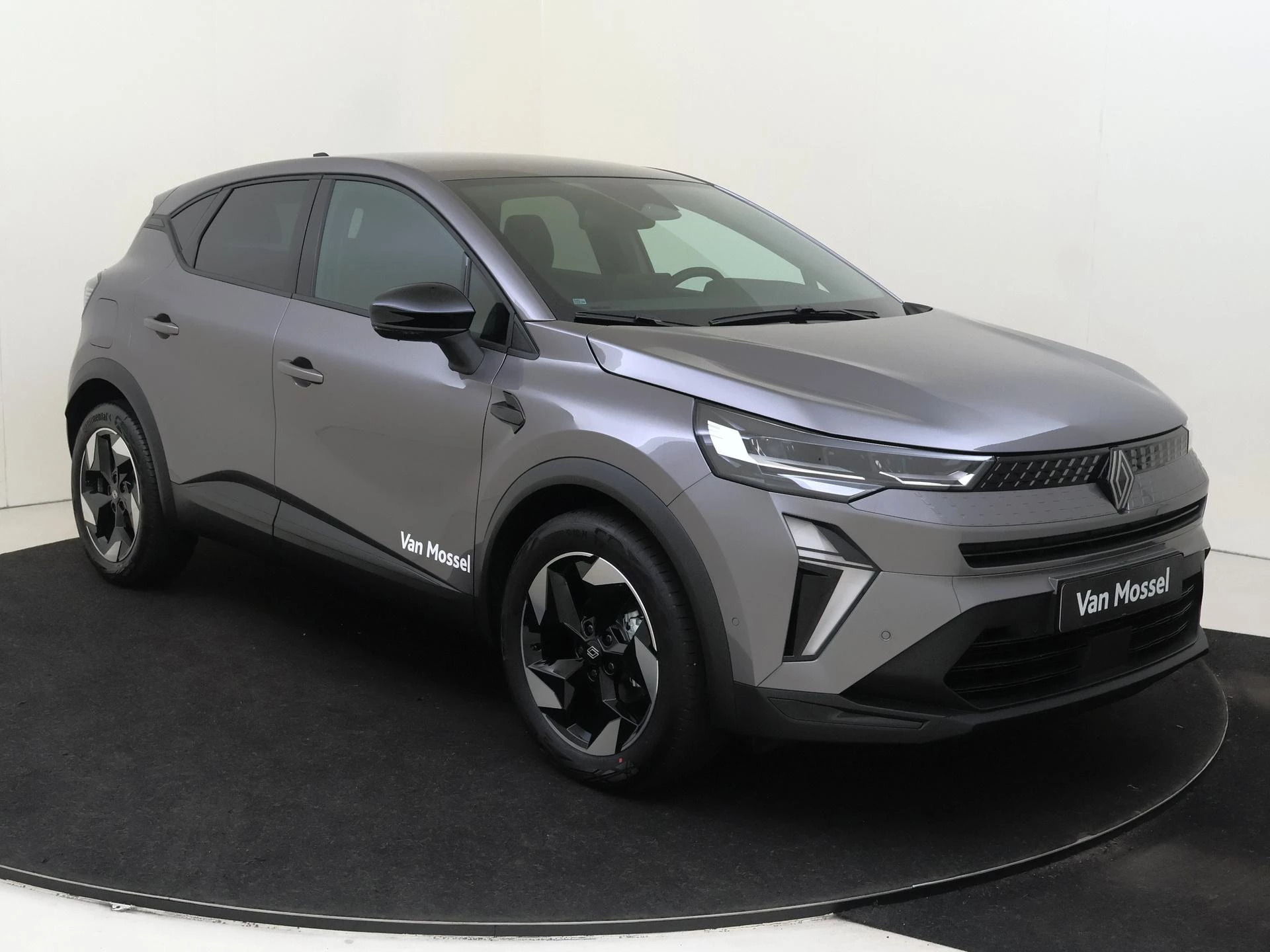 Renault-Captur-image-1