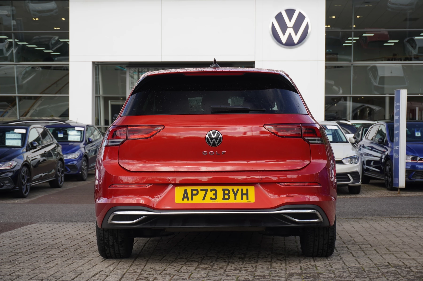 Volkswagen-Golf-image-13