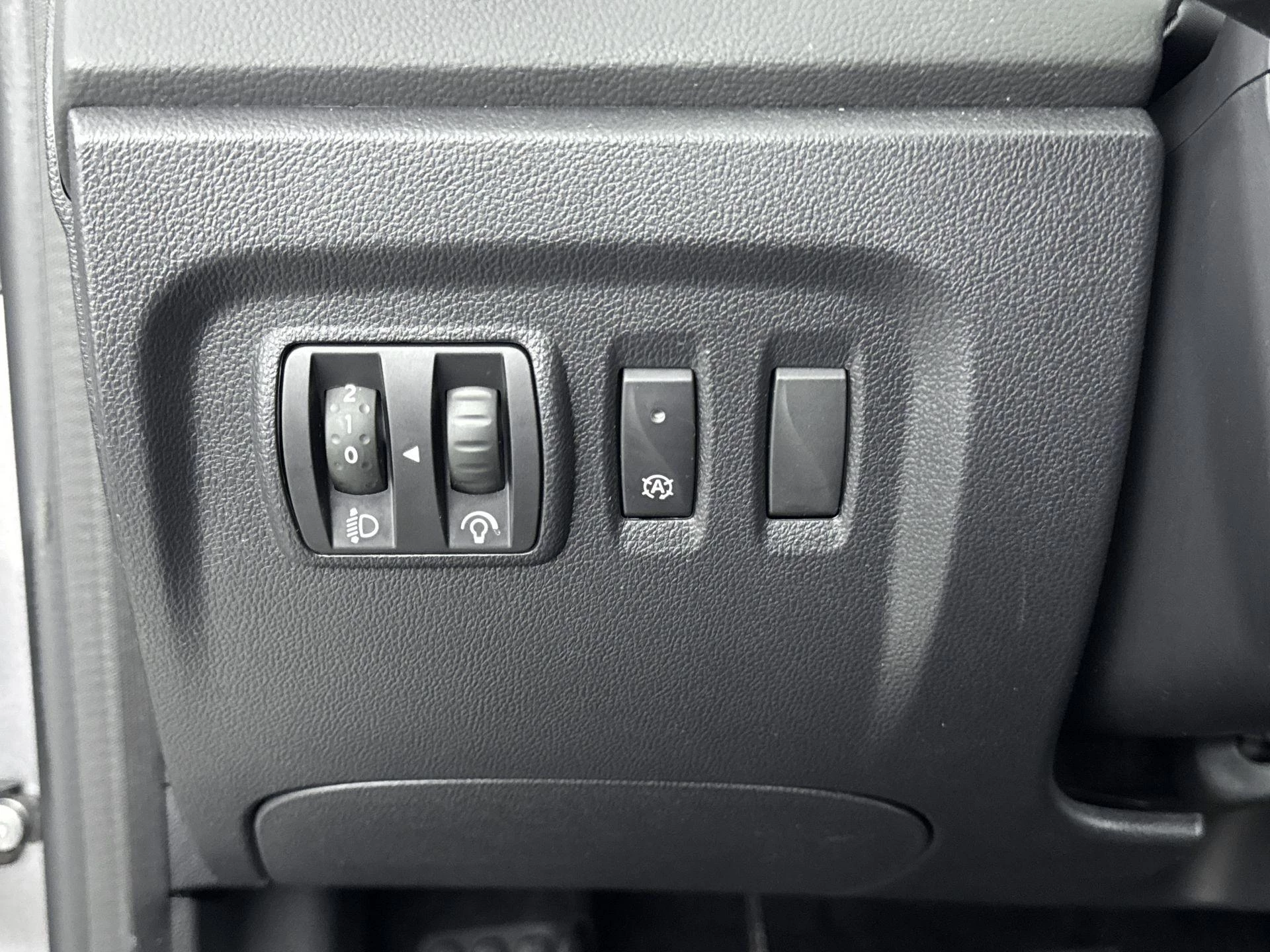 Renault-Captur-image-14