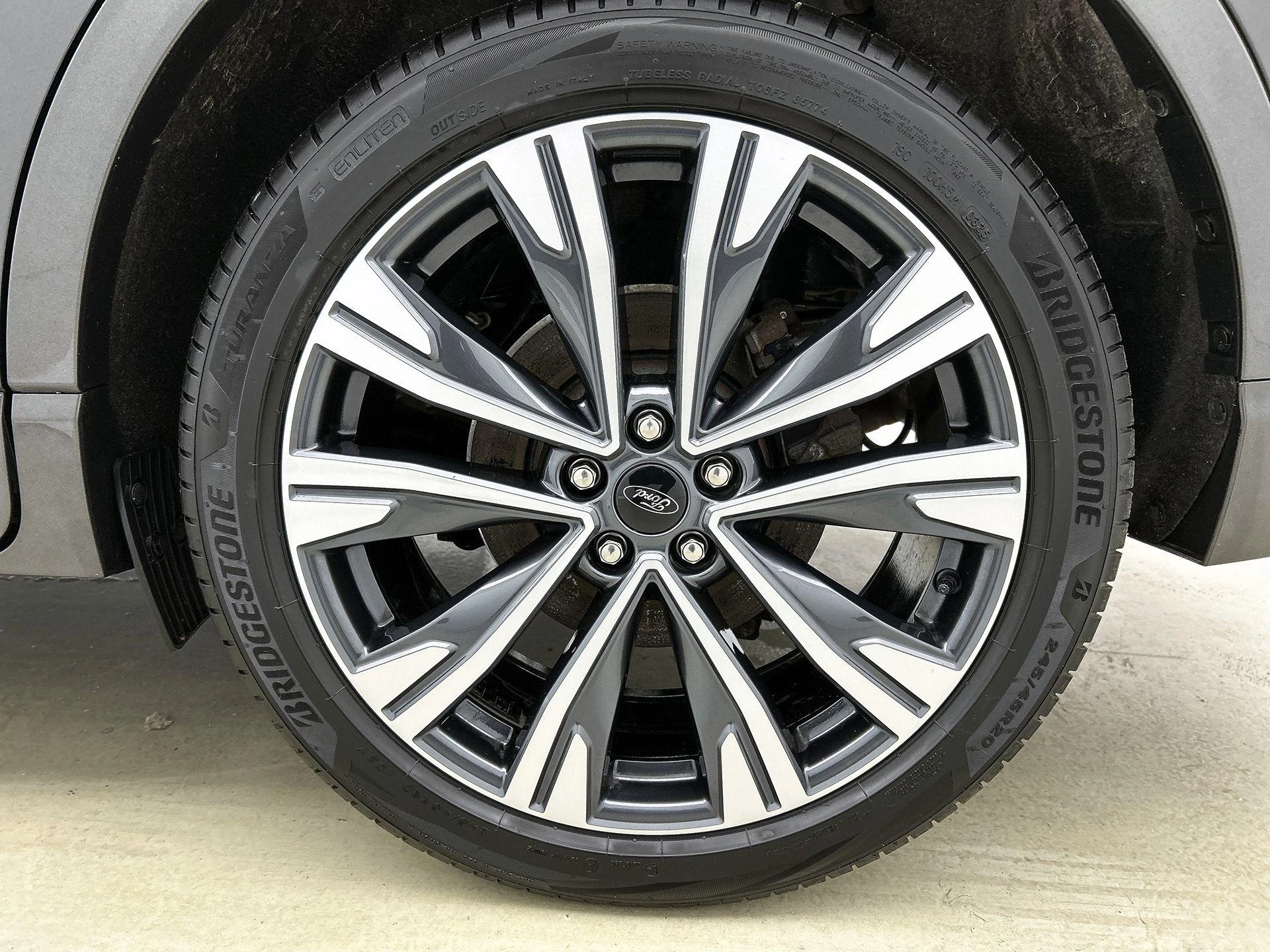 Ford-Kuga-image-40