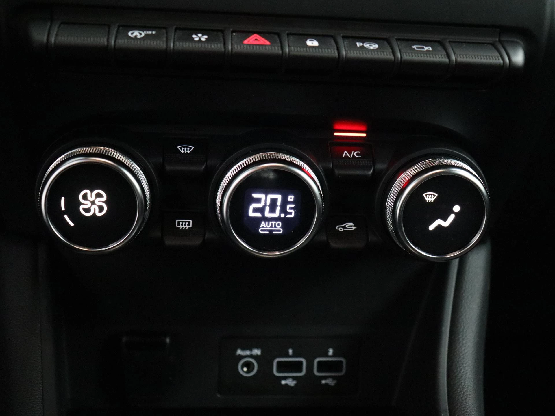 Renault-Captur-image-10