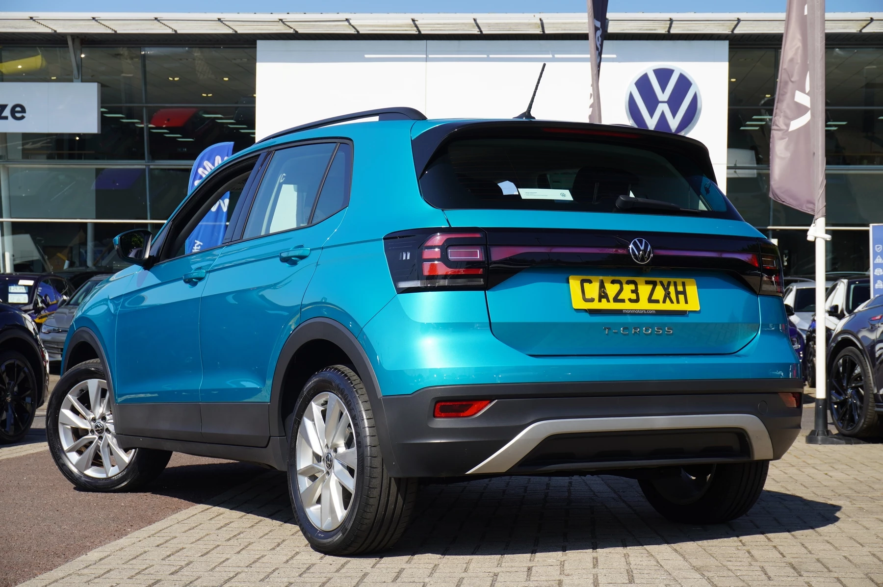 Volkswagen-T-Cross-image-2