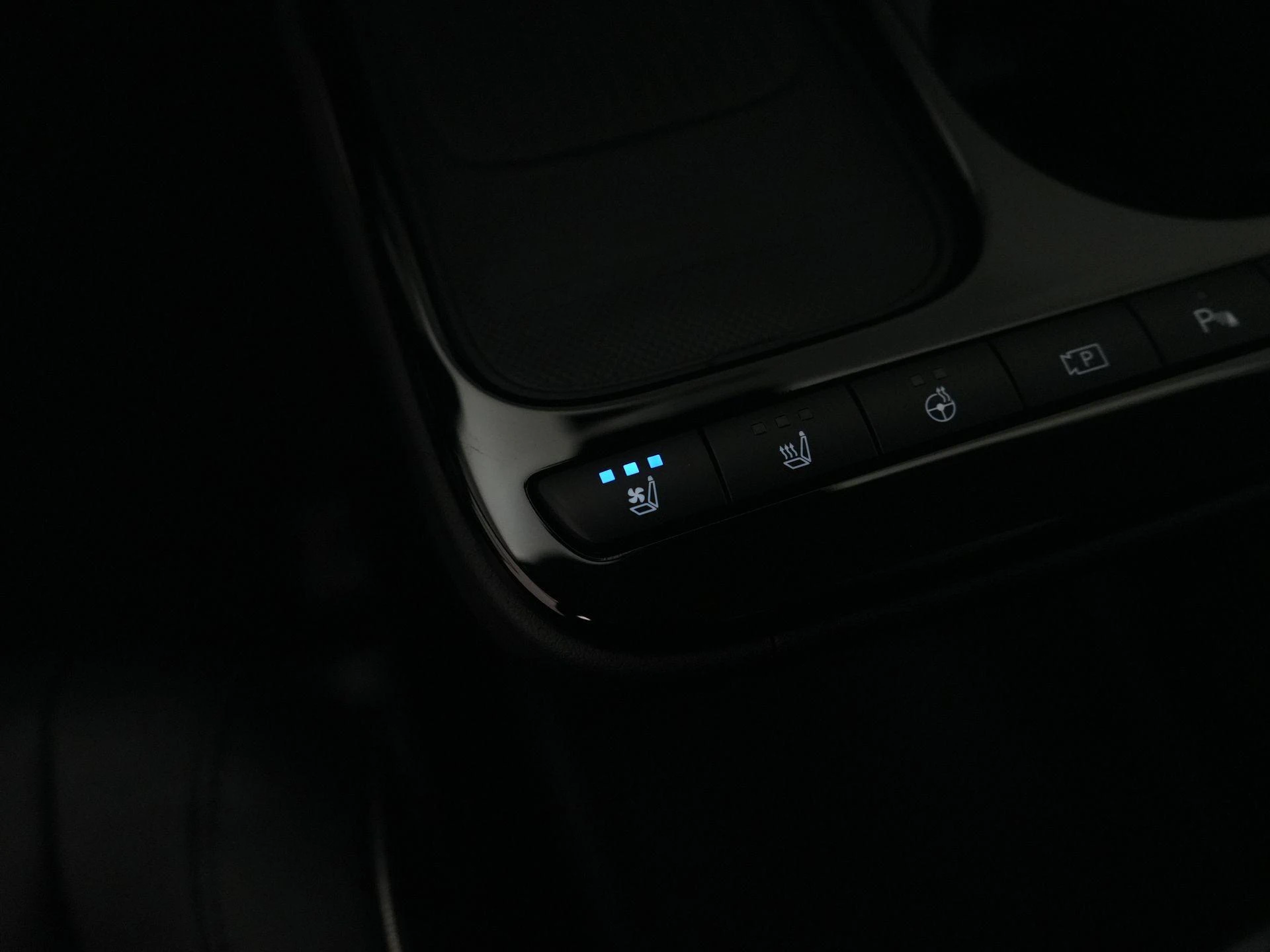 Hyundai-IONIQ 5-image-19