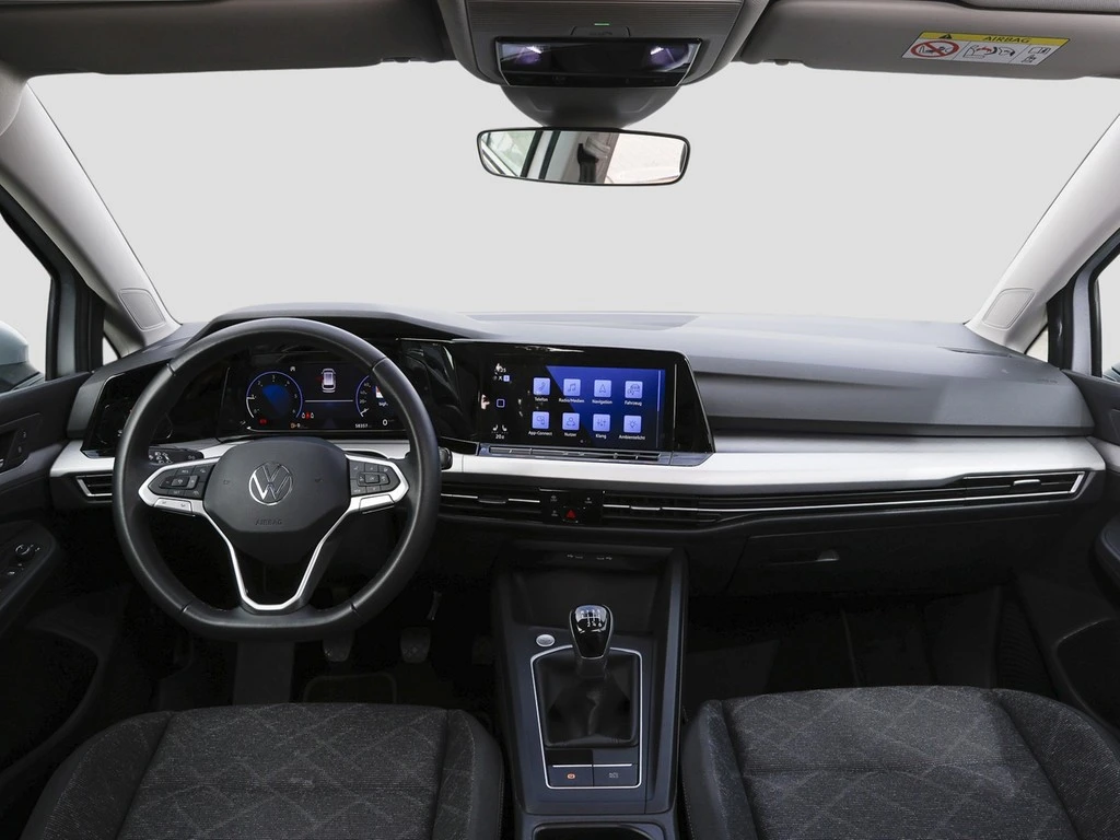 Volkswagen-Golf-image-9