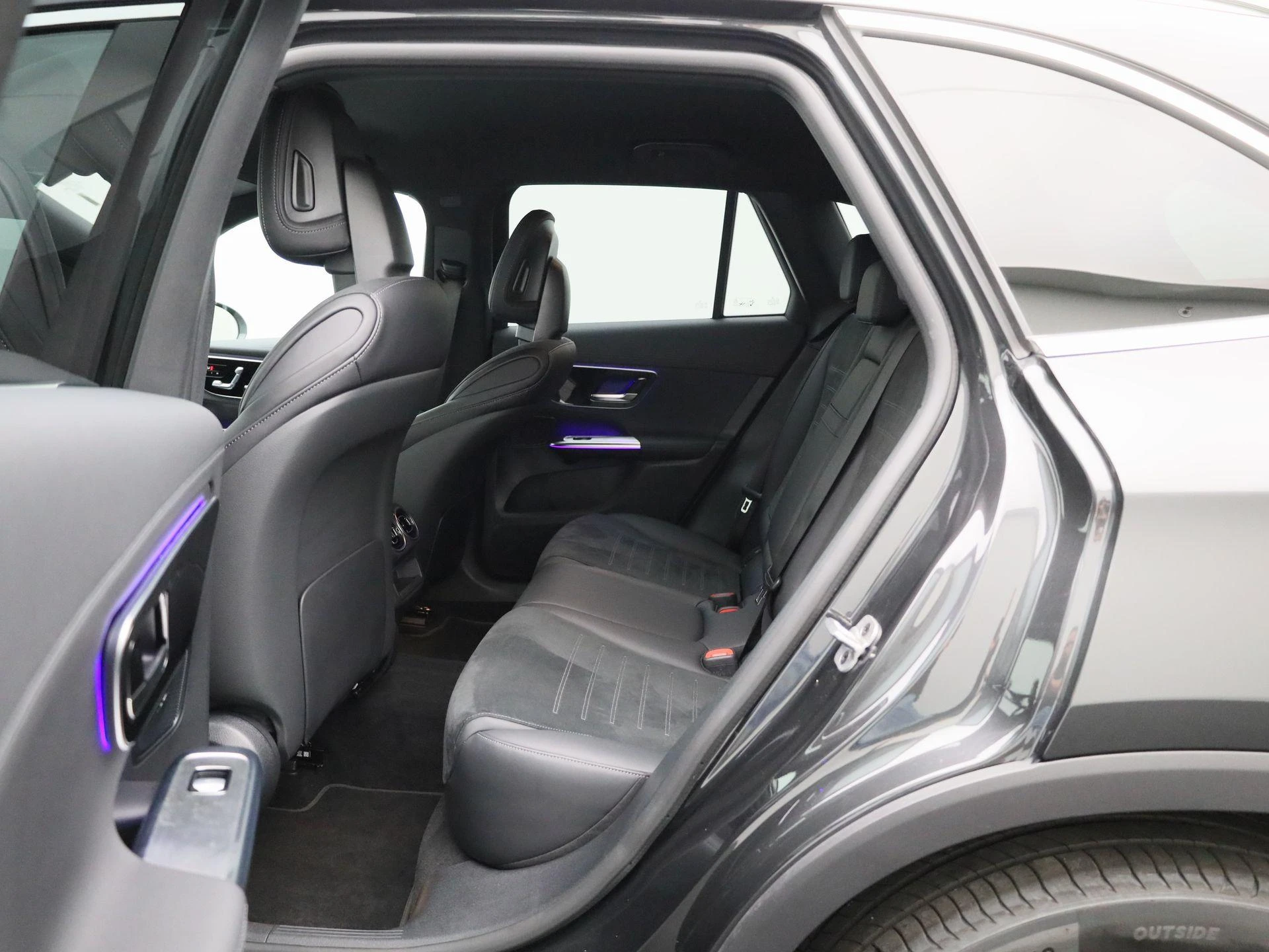Mercedes-Benz-GLC-image-9