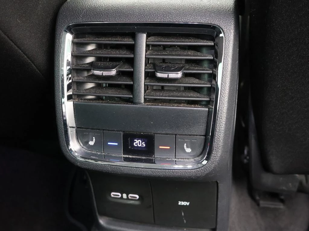 Škoda Octavia Combi PHEV Octavia PHEV 1.4TSI 204PK *AUTOMAAT*VIRTUAL COCKPIT*ACC*PDC*APP-CONNECT*NAVI*...*