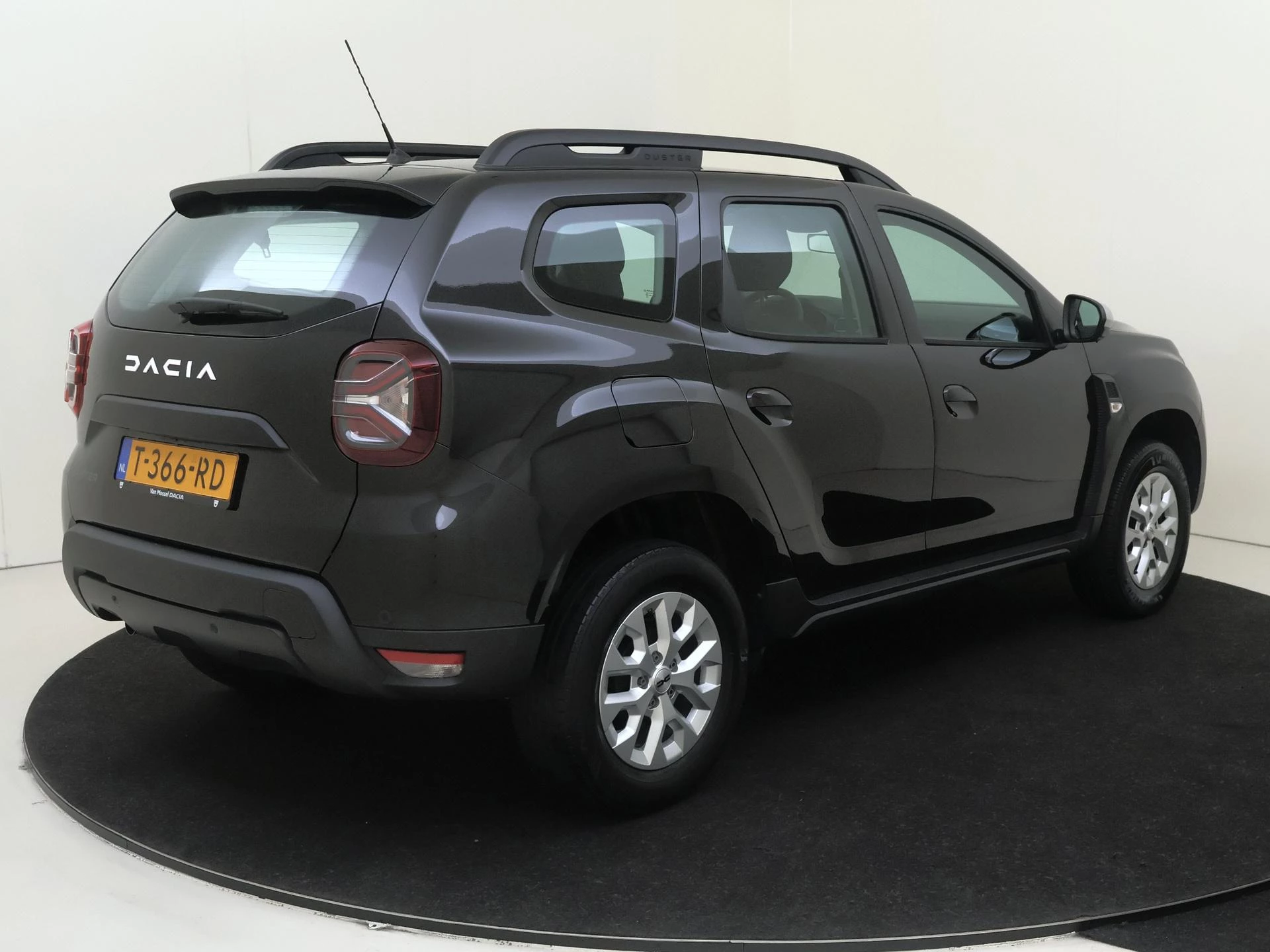 Dacia-Duster-image-3