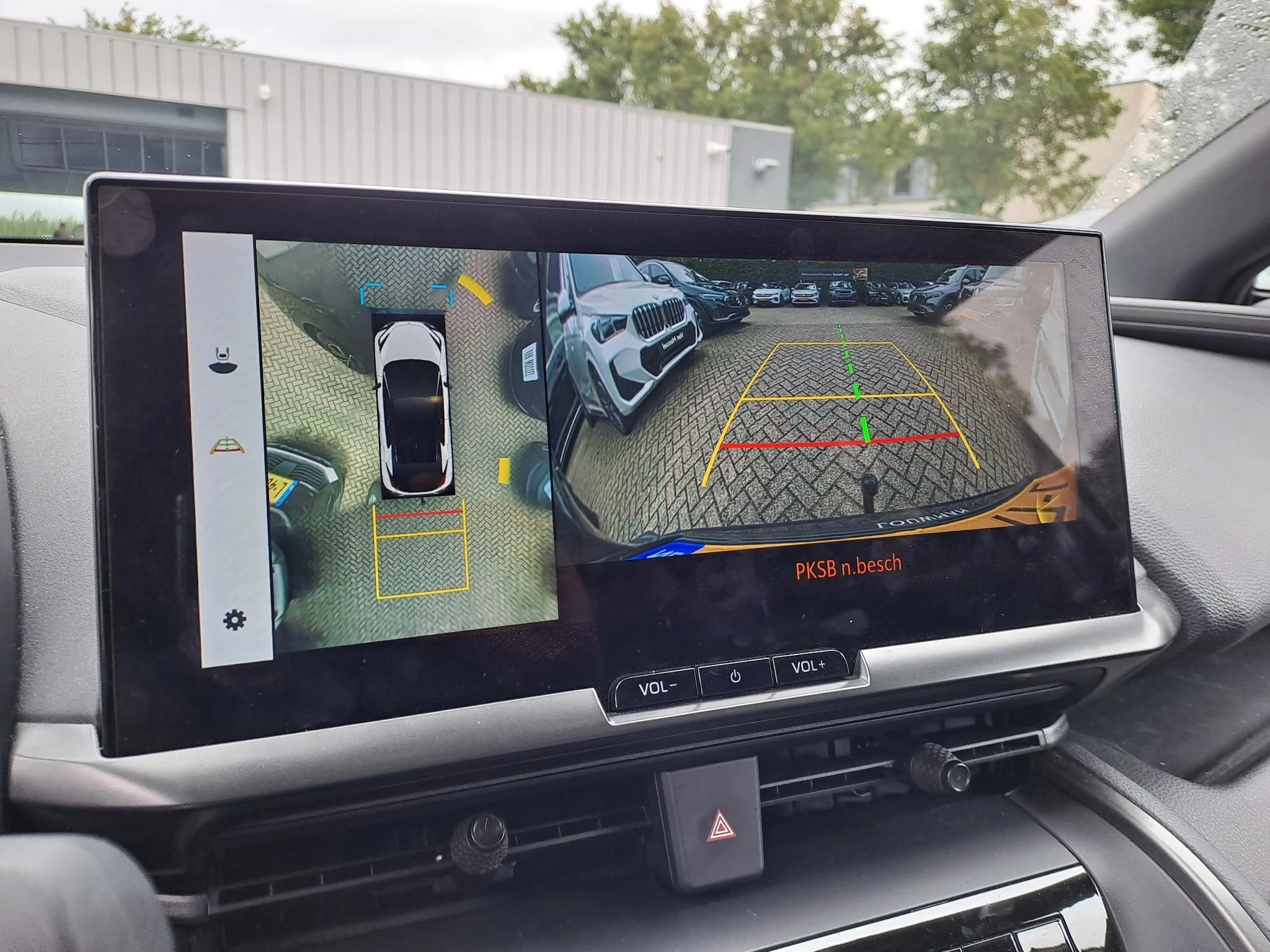 Toyota-C-HR-image-11