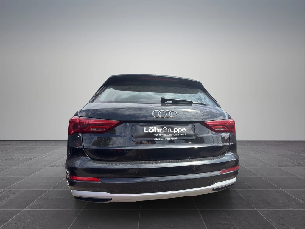 Audi-Q3-image-2