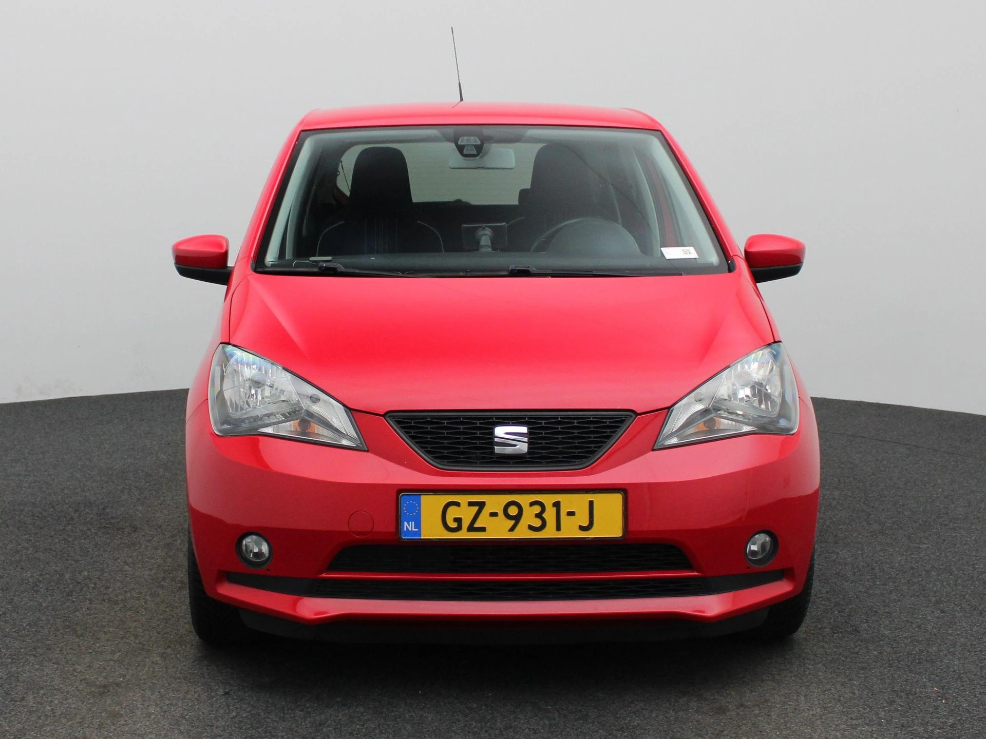 SEAT-Mii-image-2