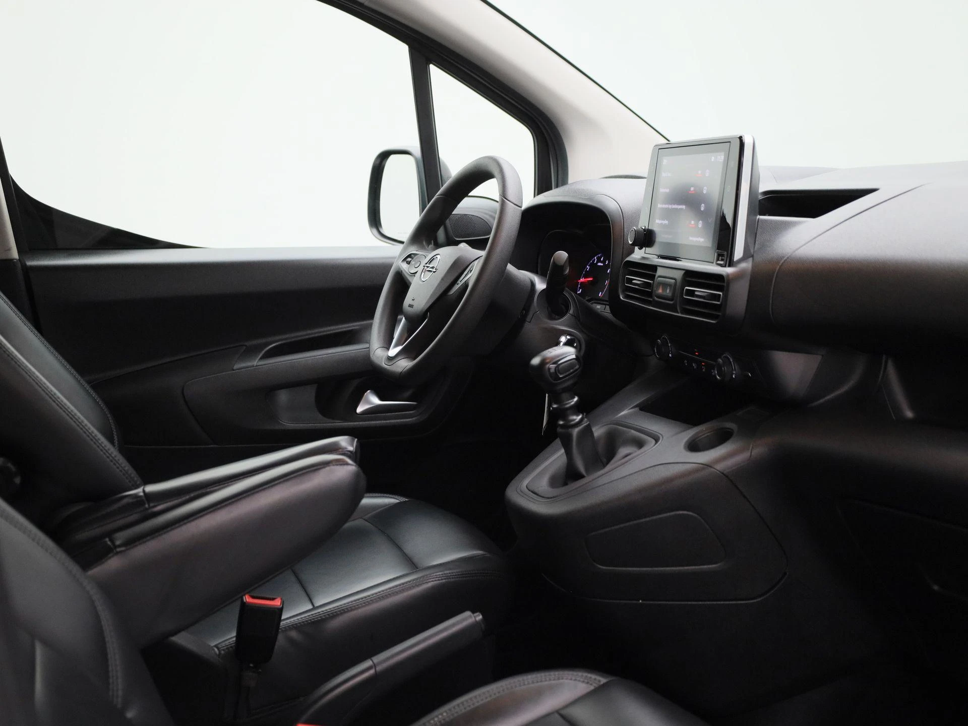 Opel-Combo-image-28