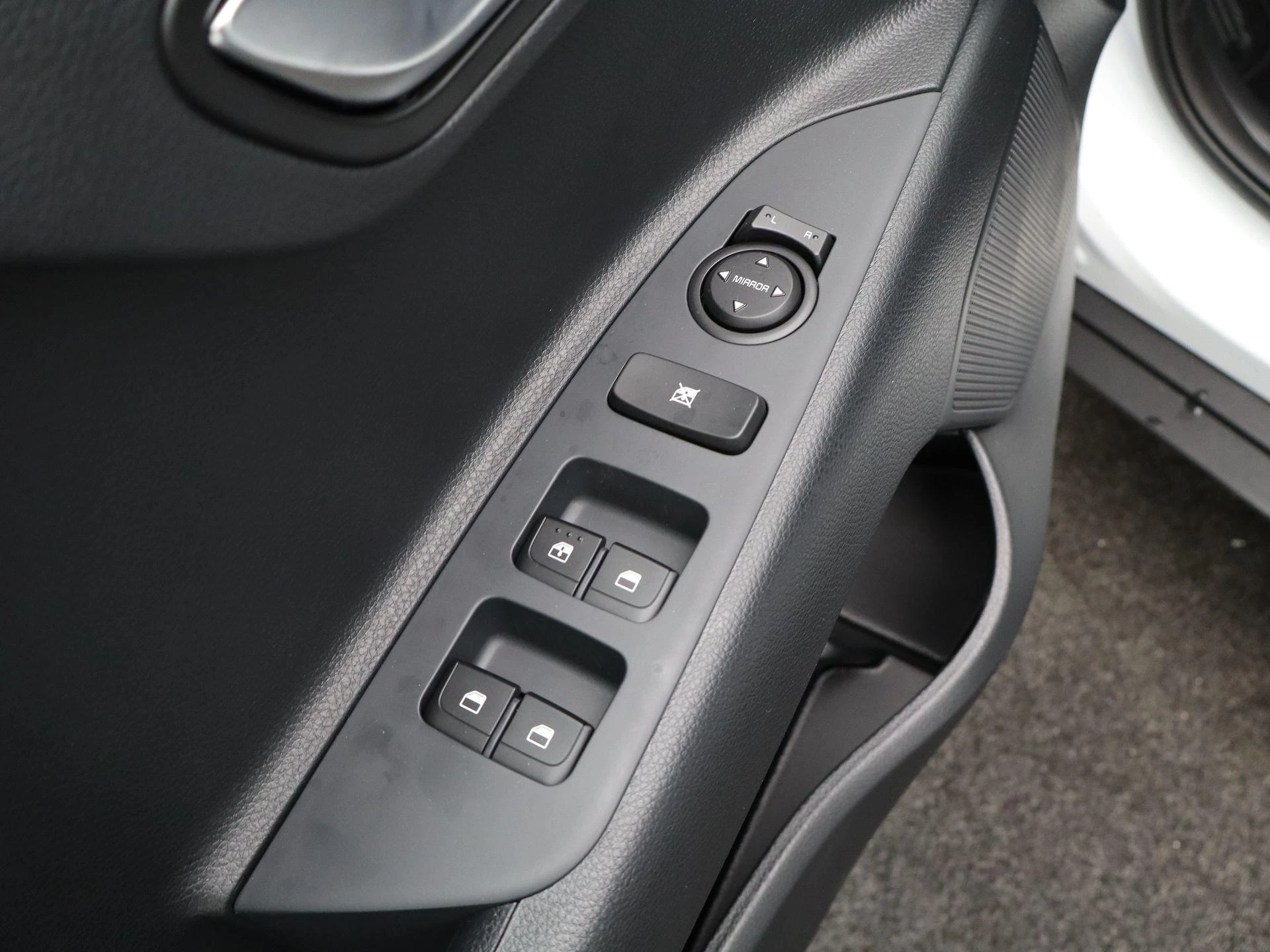 Kia-Stonic-image-23