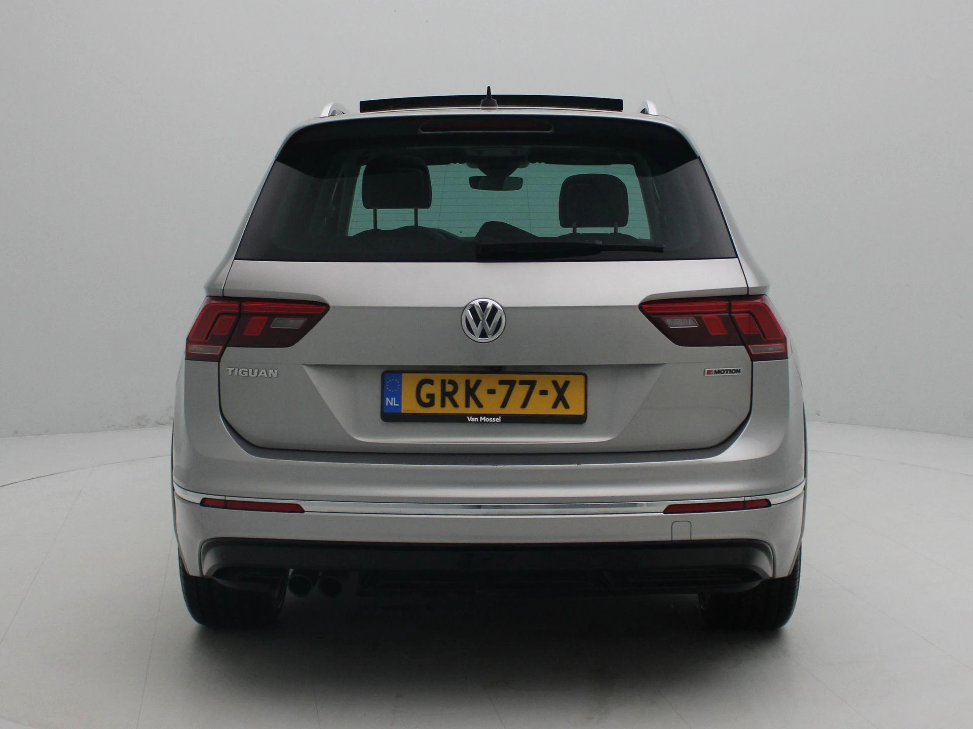 Volkswagen-Tiguan-image-5