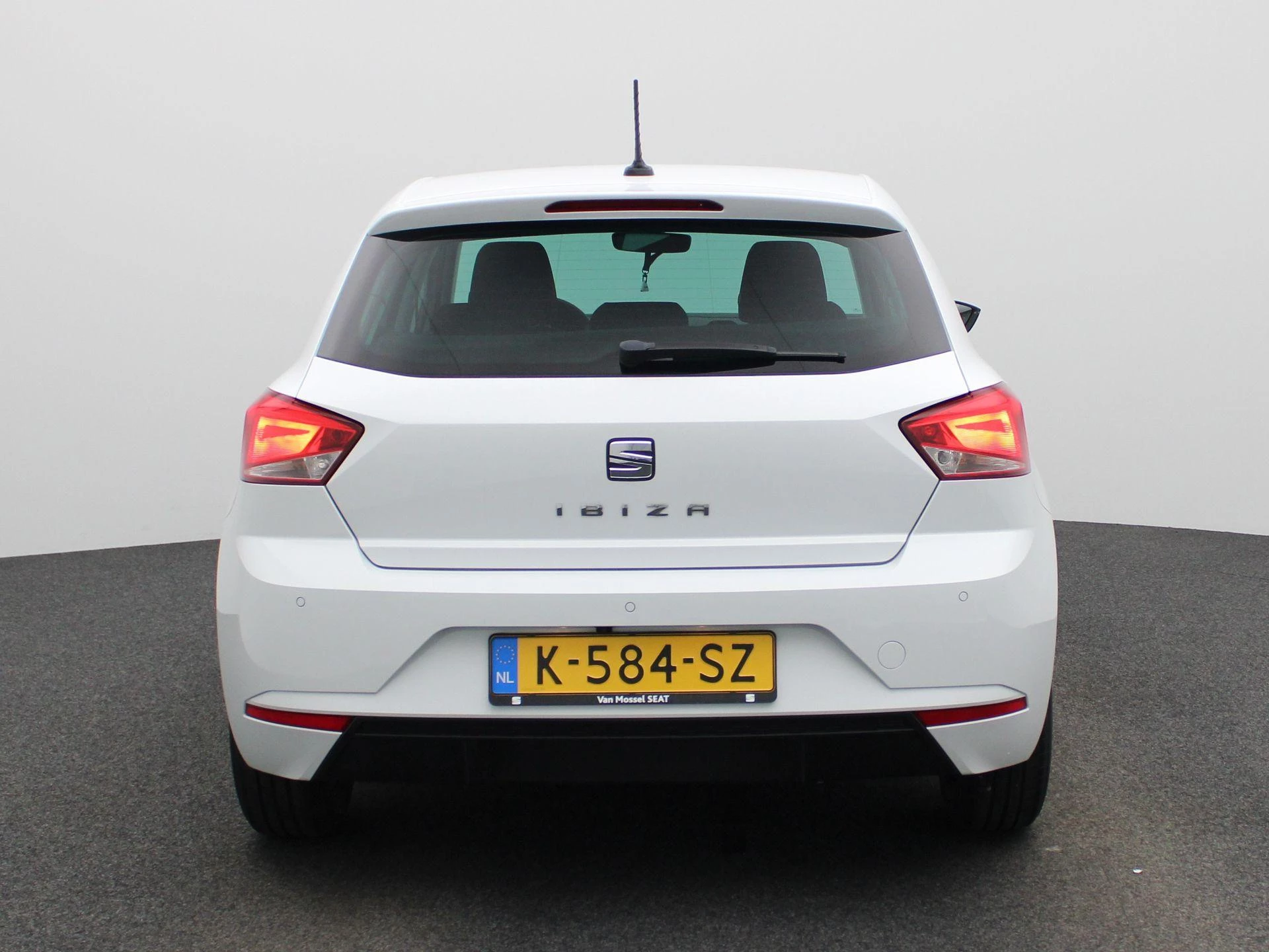 SEAT-Ibiza-image-4