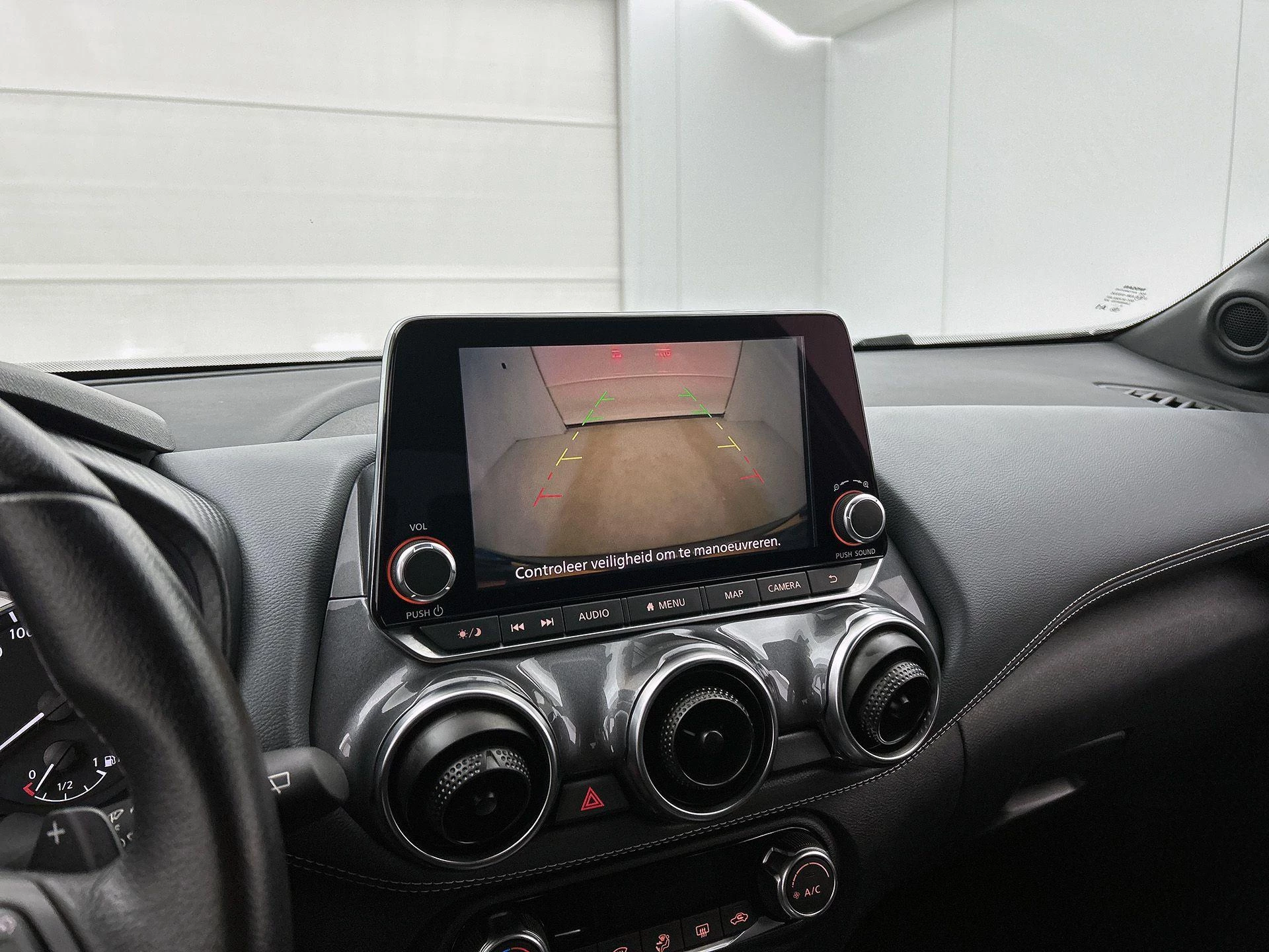 Nissan-Juke-image-13