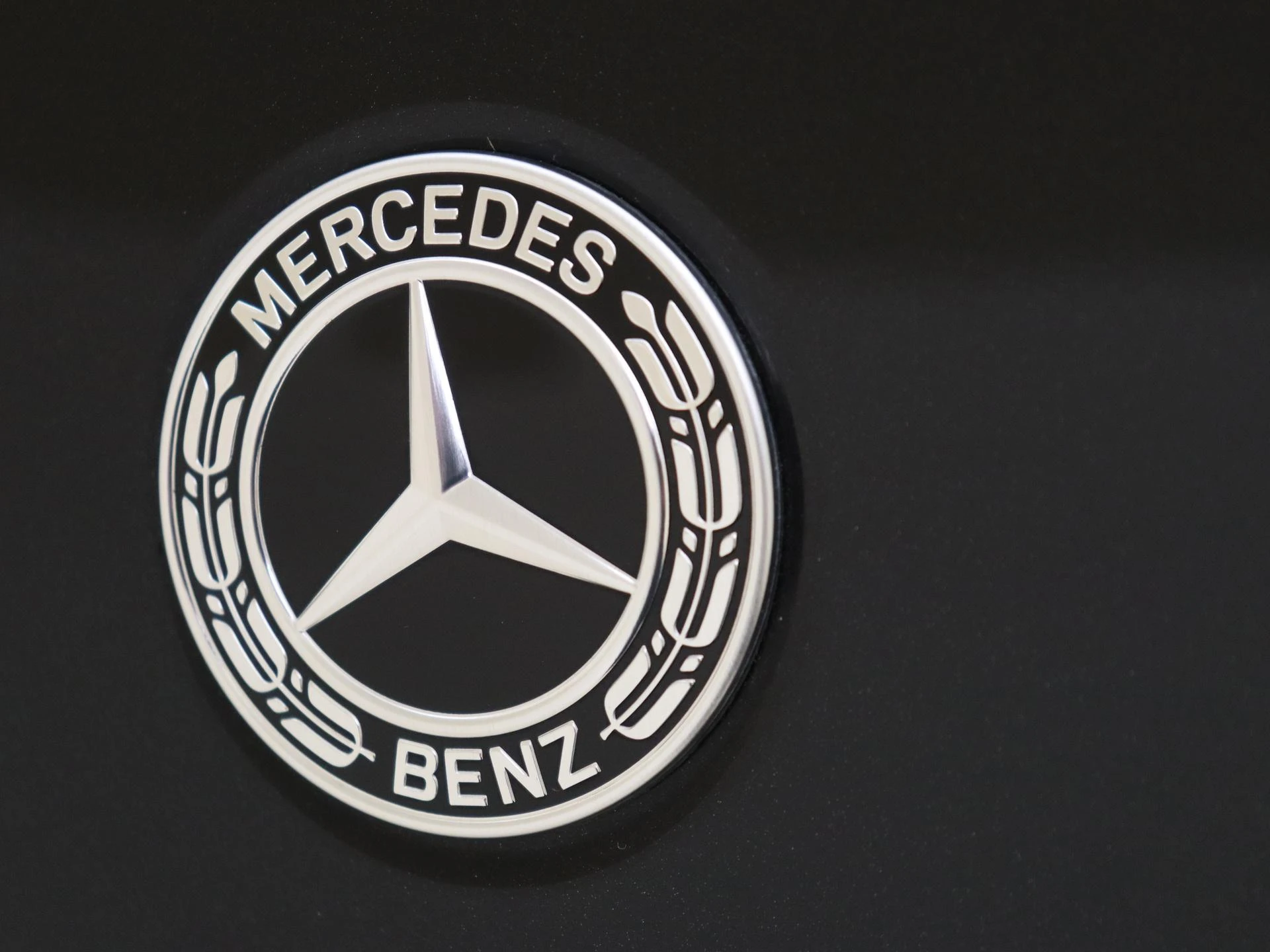 Mercedes-Benz-CLA-image-26