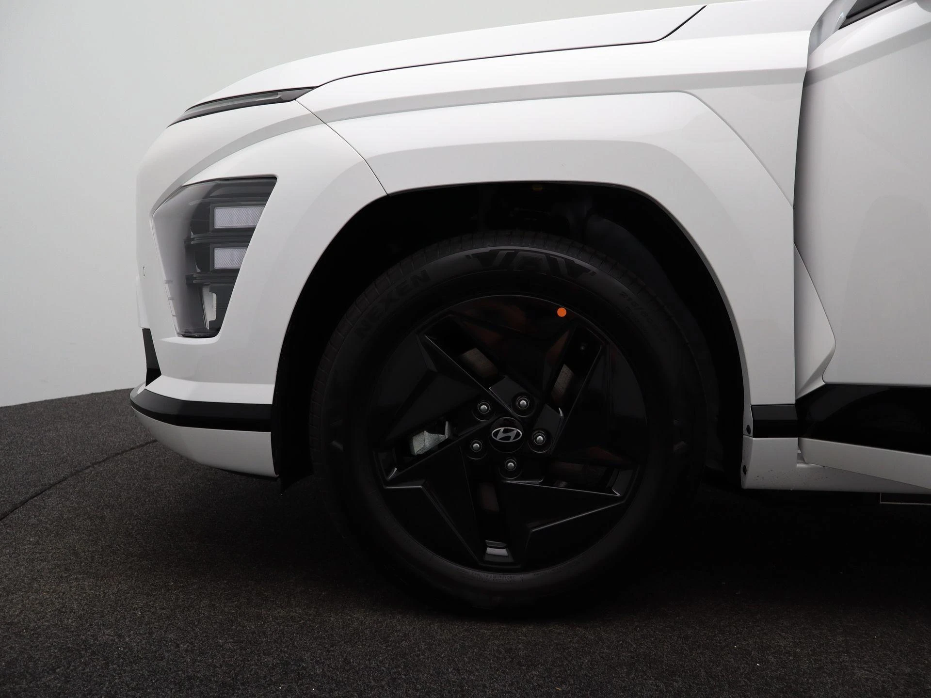 Hyundai-Kona-image-14