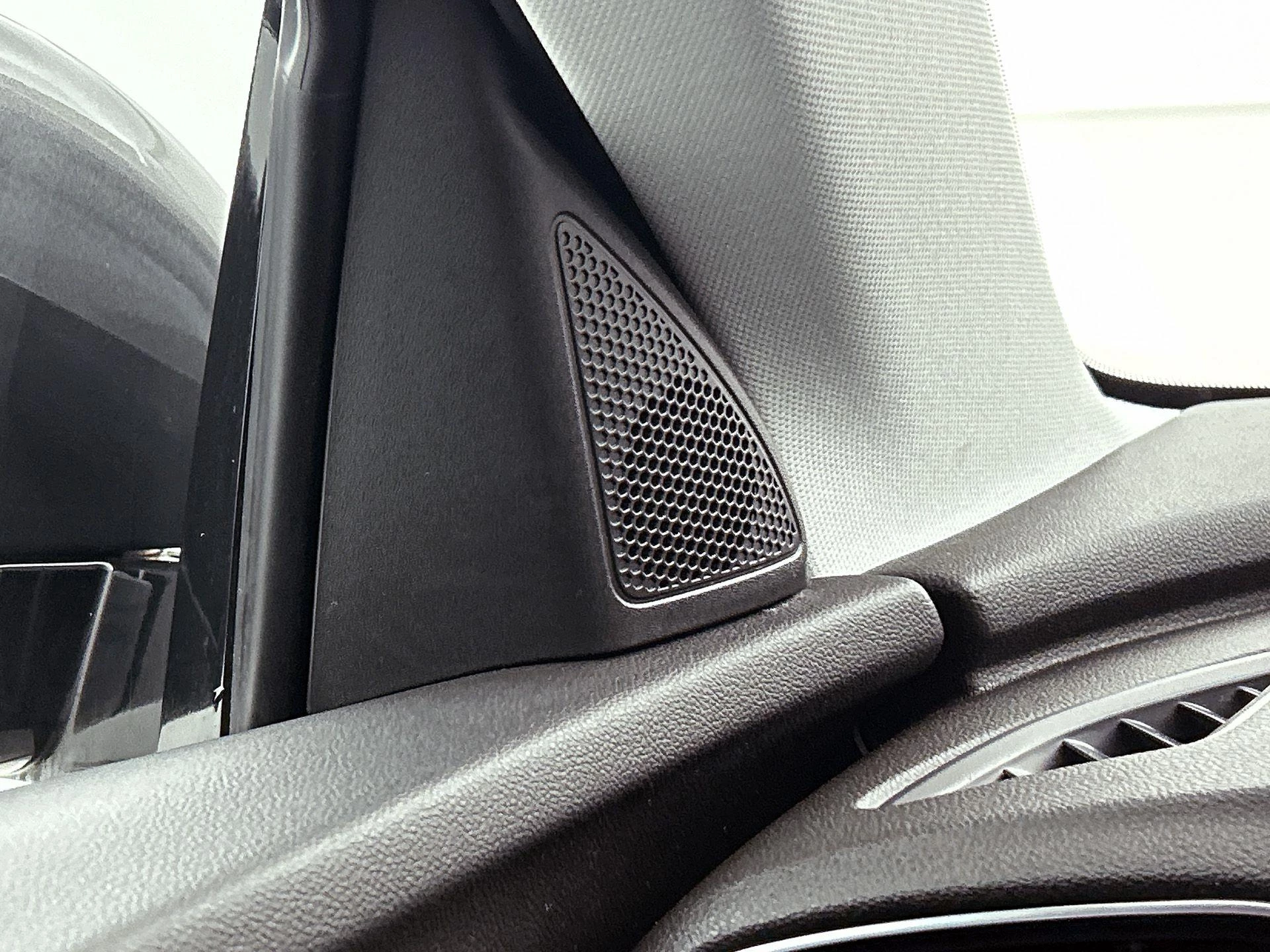 Opel-Grandland X-image-11