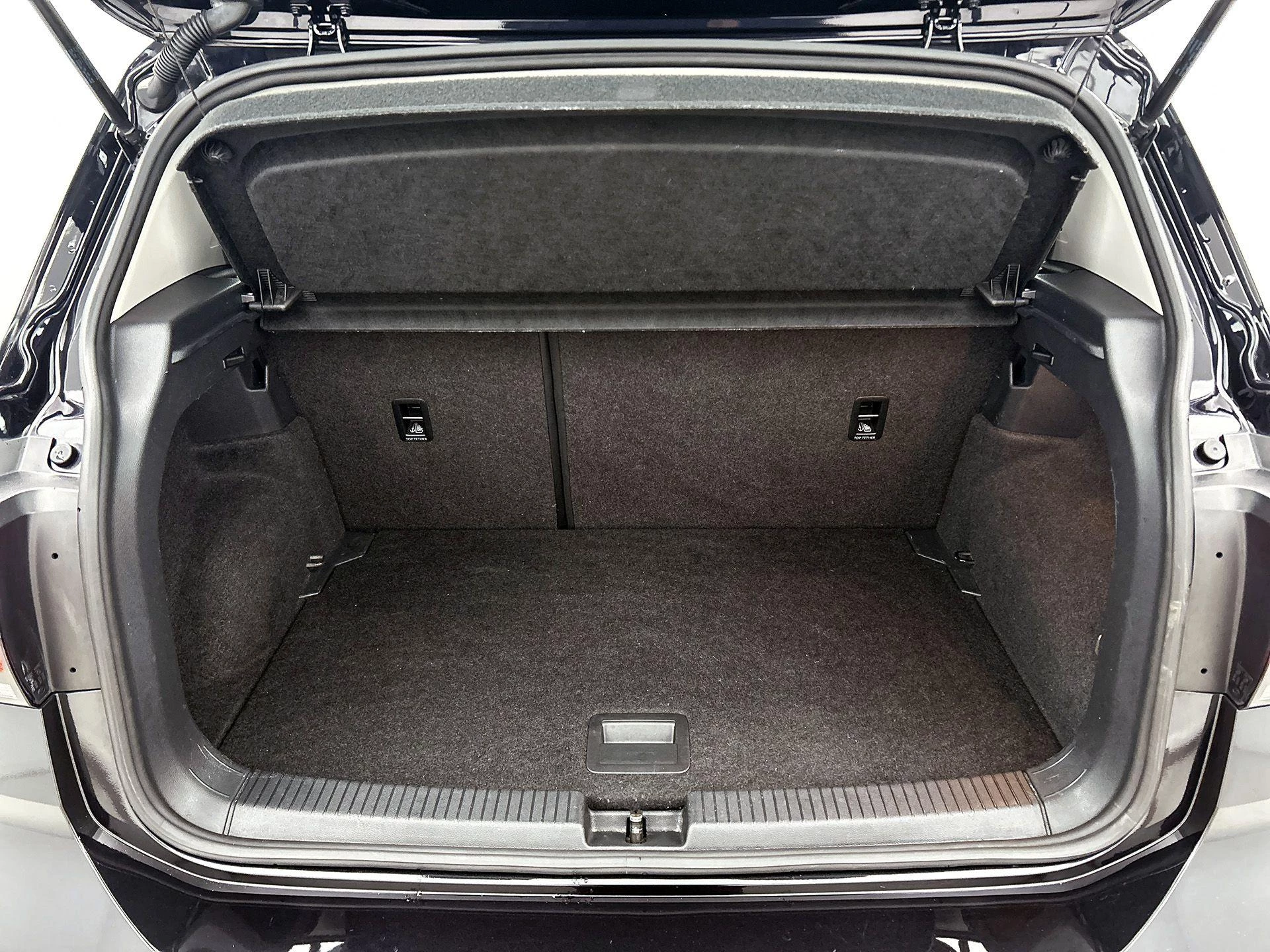 Volkswagen-T-Cross-image-15