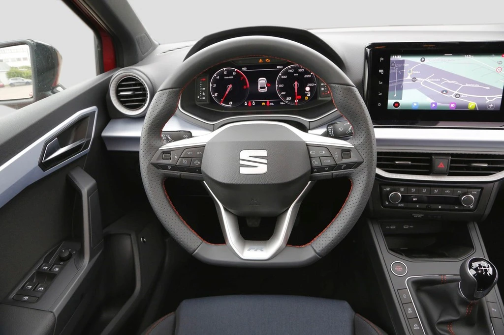 SEAT-Ibiza-image-12