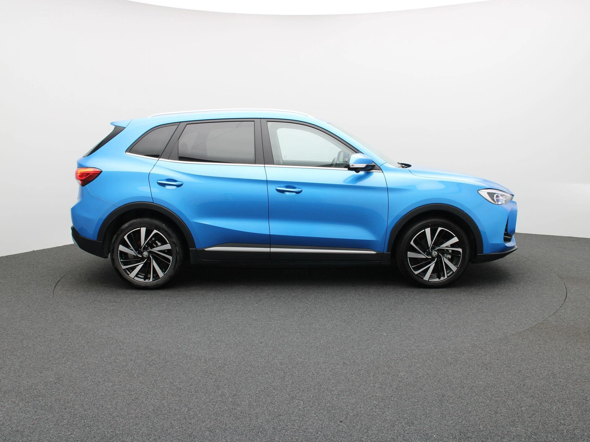 MG-ZS-image-5