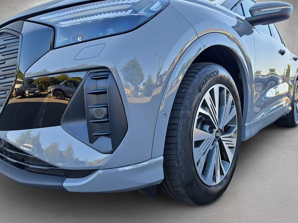 Audi-Q4 Sportback e-tron-image-4