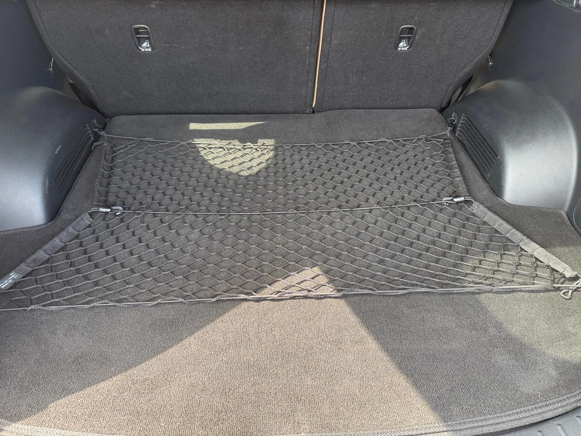 Hyundai-Santa Fe-image-20