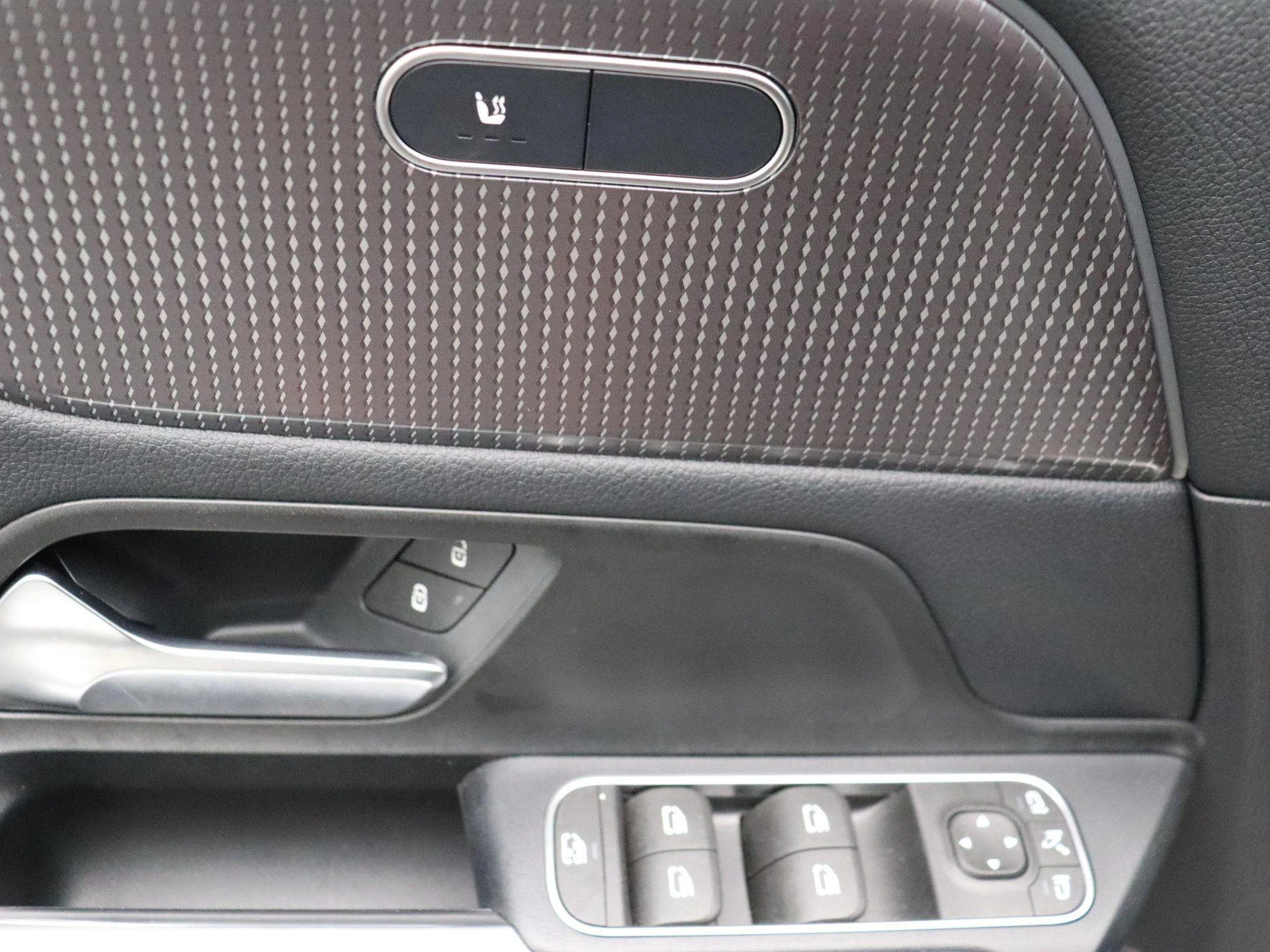 Mercedes-Benz EQA 250 Business Line