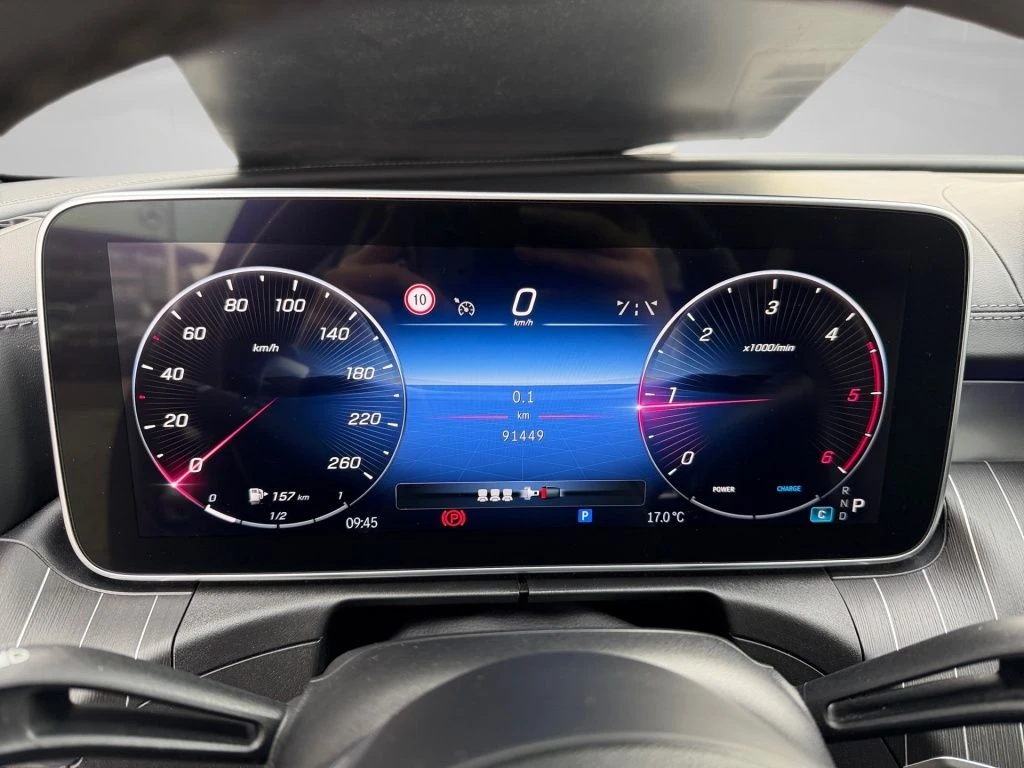 Mercedes-Benz-C-Klasse 220-image-6
