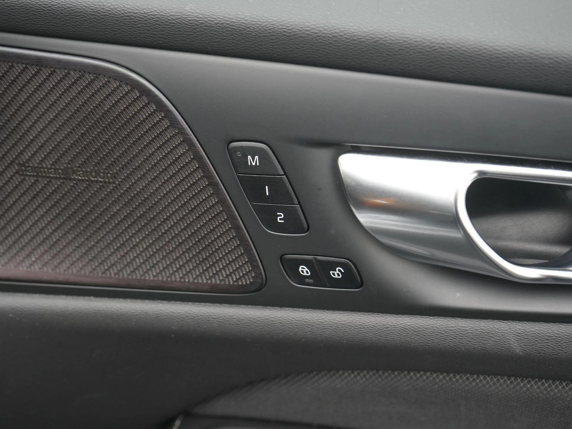 Volvo-V60-image-41