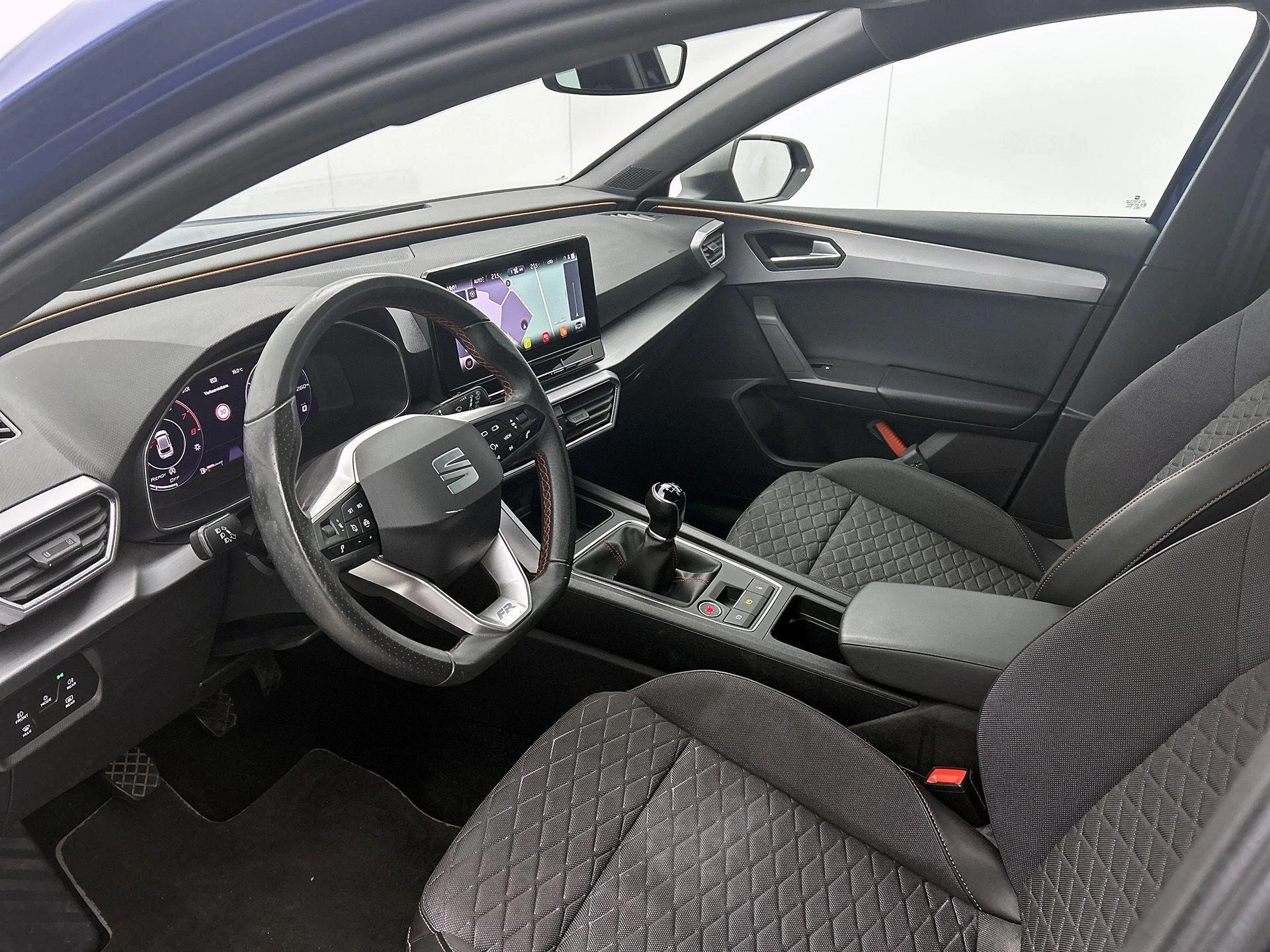 SEAT-Leon-image-12