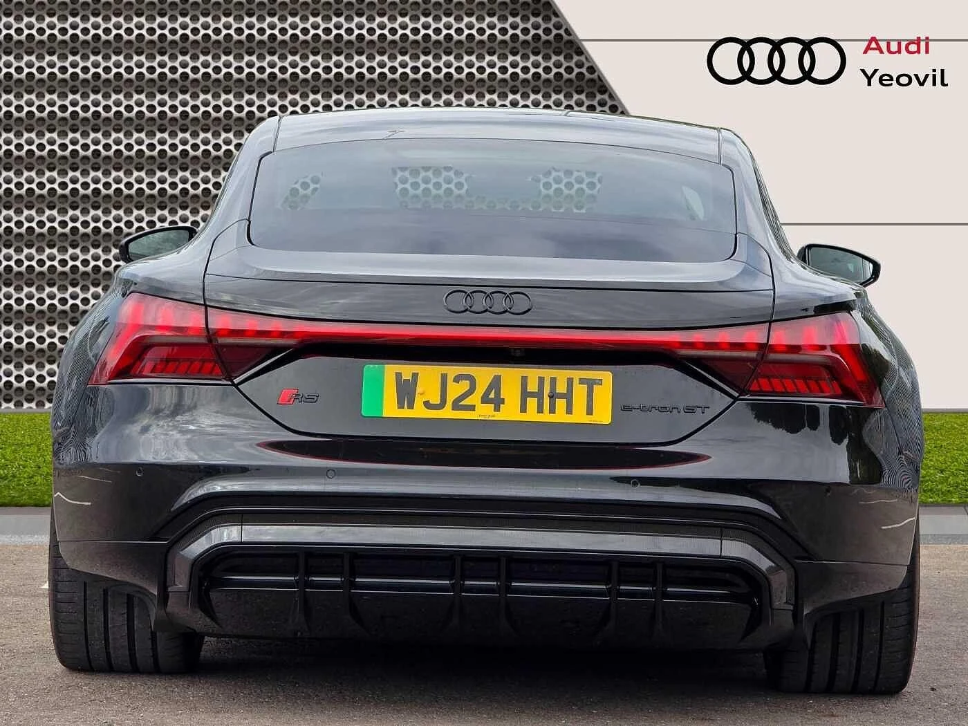 Audi-e-tron GT-image-11