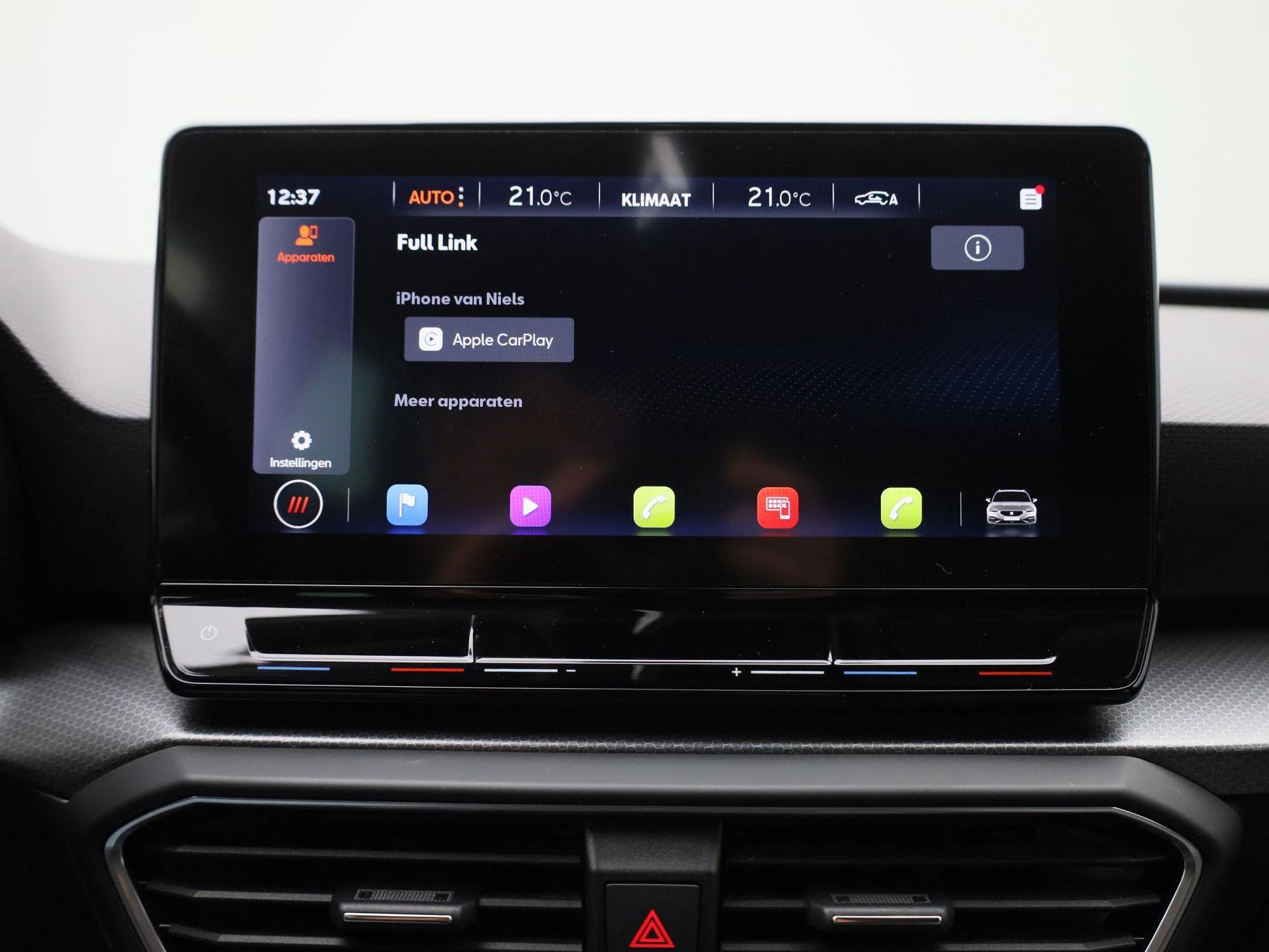 SEAT-Leon-image-23
