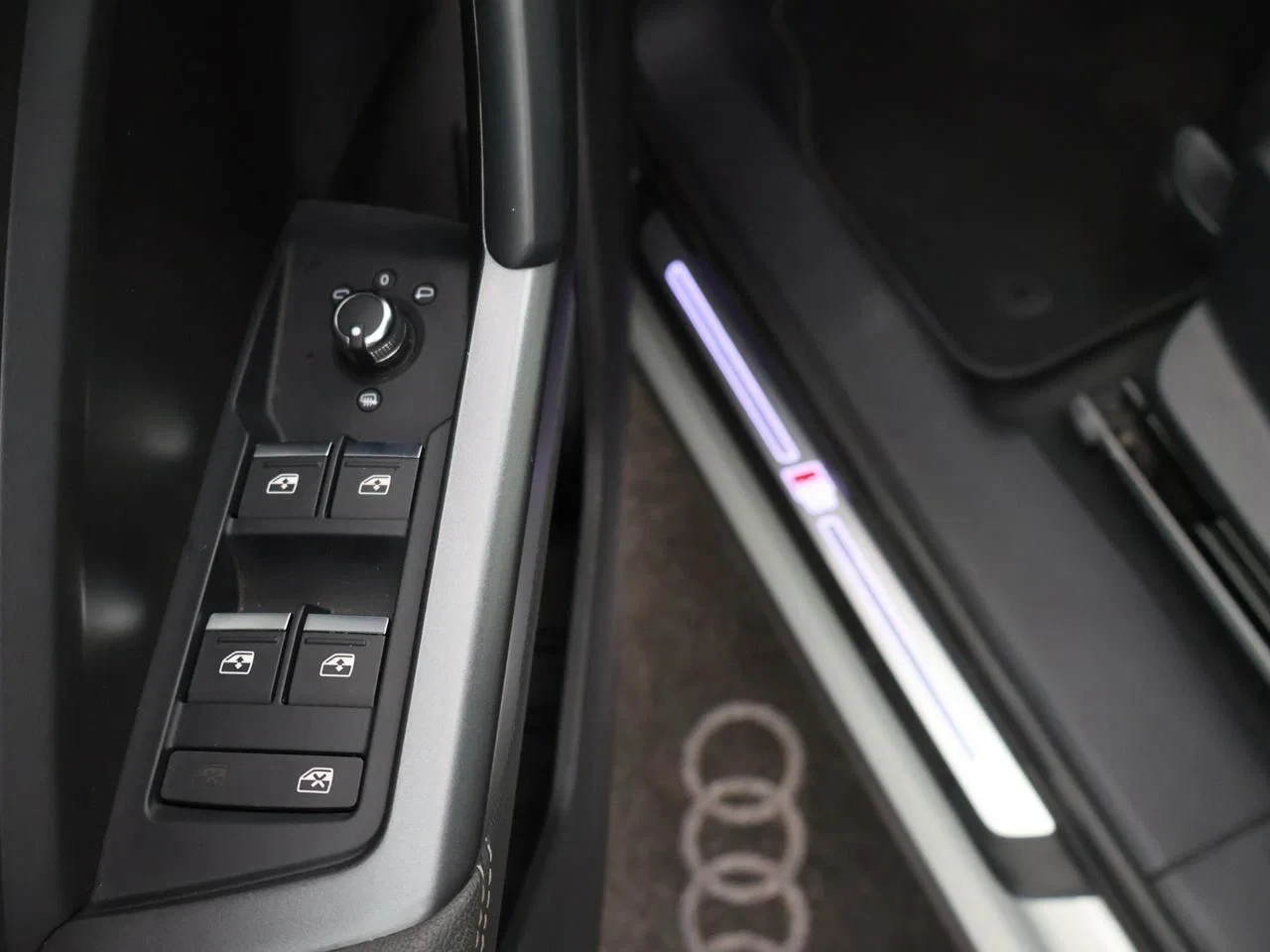 Audi-Q3-image-14