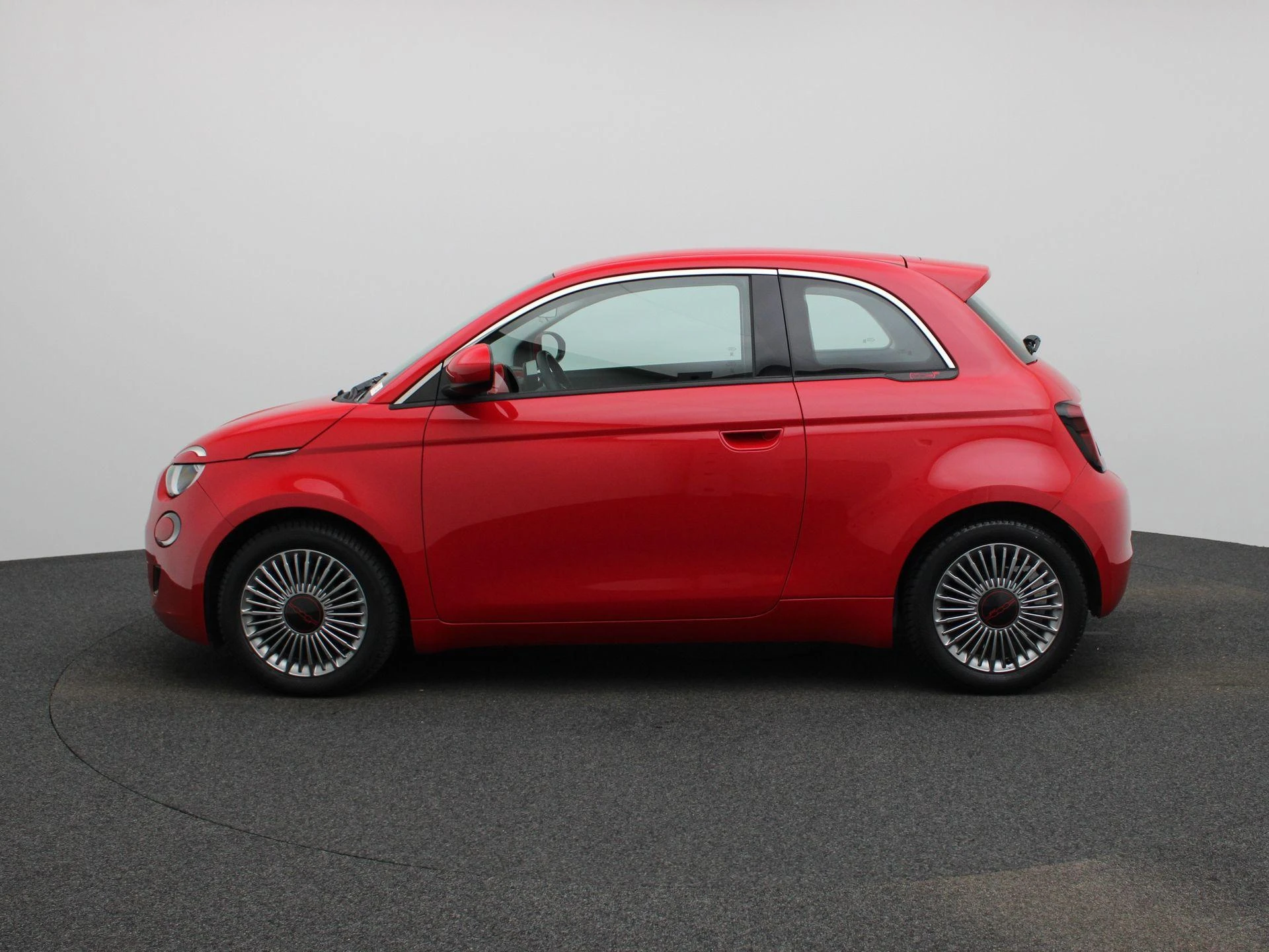 Fiat-500e-image-3
