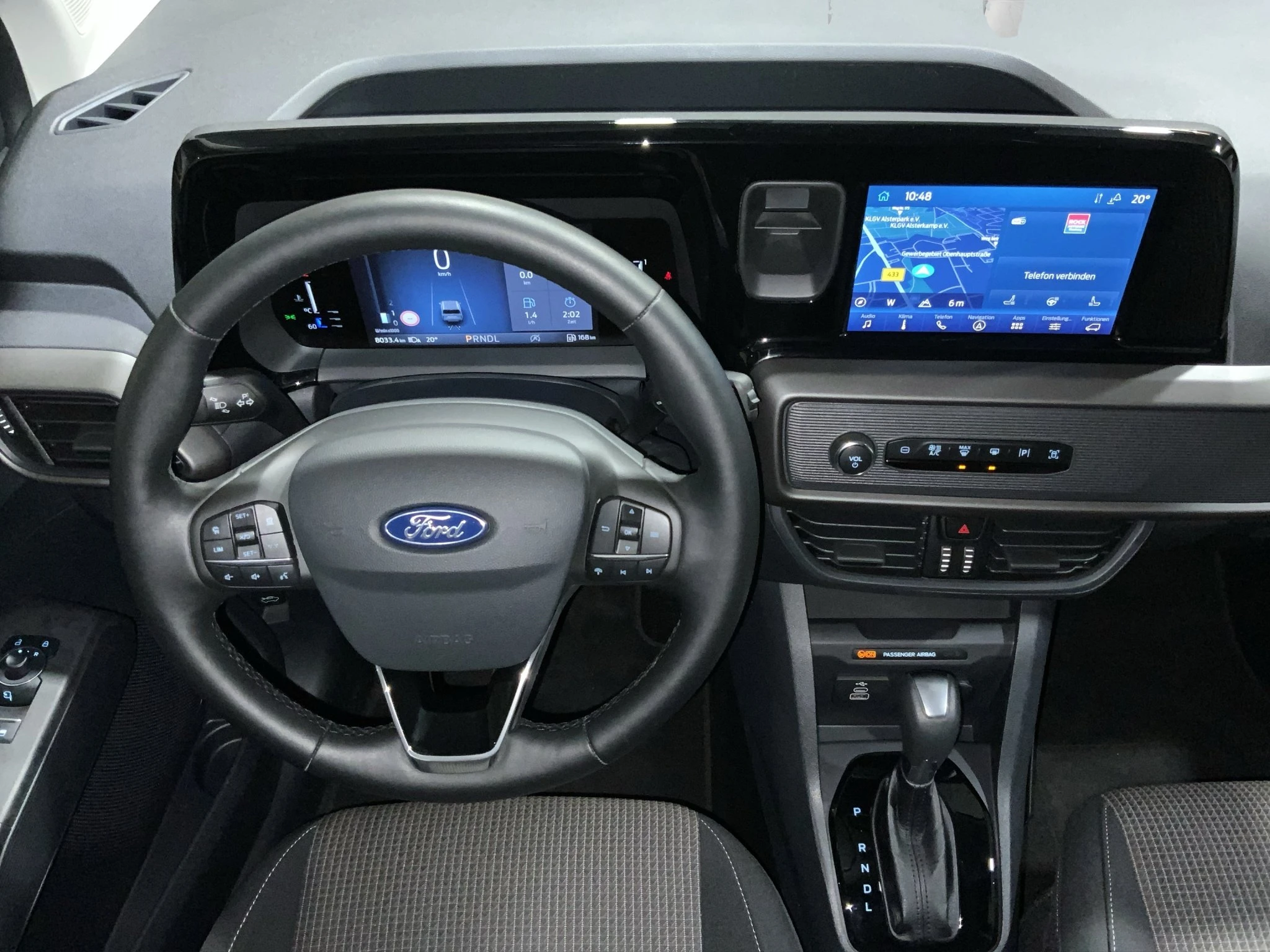 Ford-Tourneo Courier-image-11