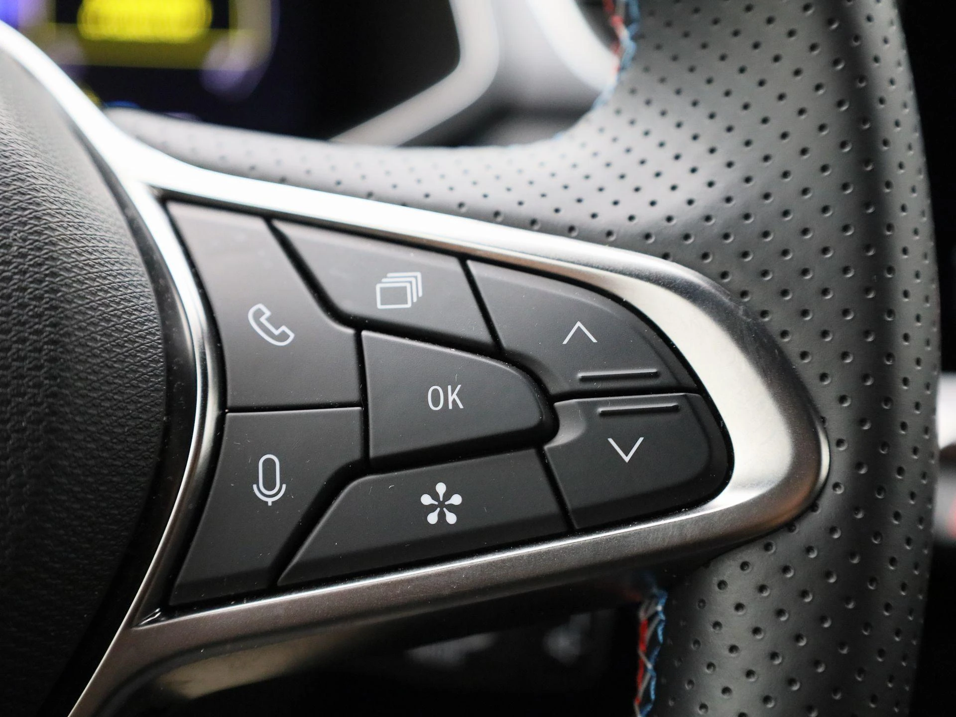 Renault Captur 1.8 E-Tech full hybrid 160 esprit Alpine